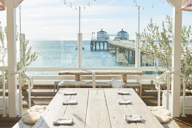 Malibu Farm Pier Restaurant & Cafe