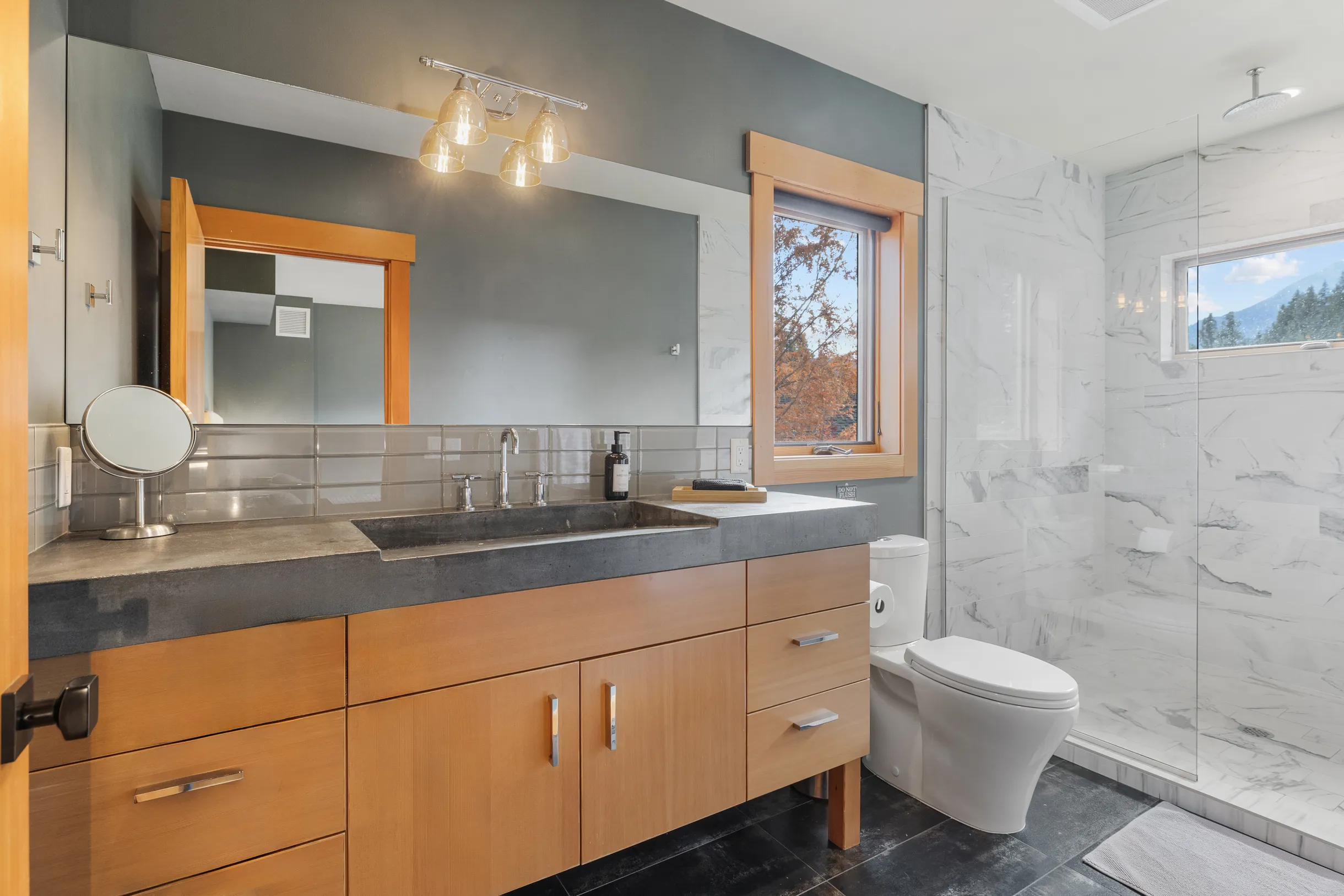 Wander Leavenworth River #9