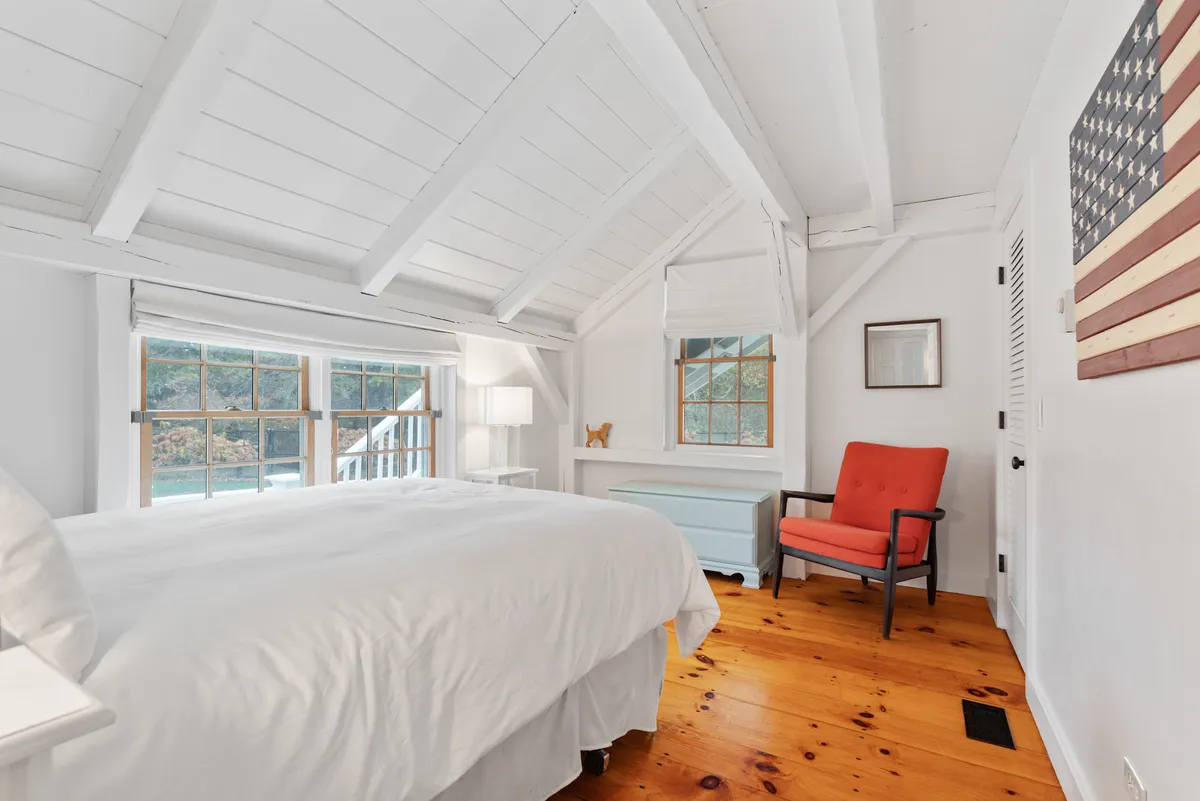 Bedroom 3 image