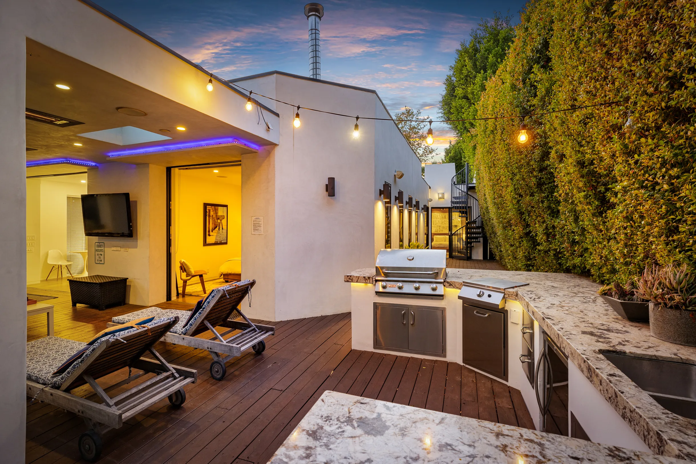 Wander Hollywood Canyon #49