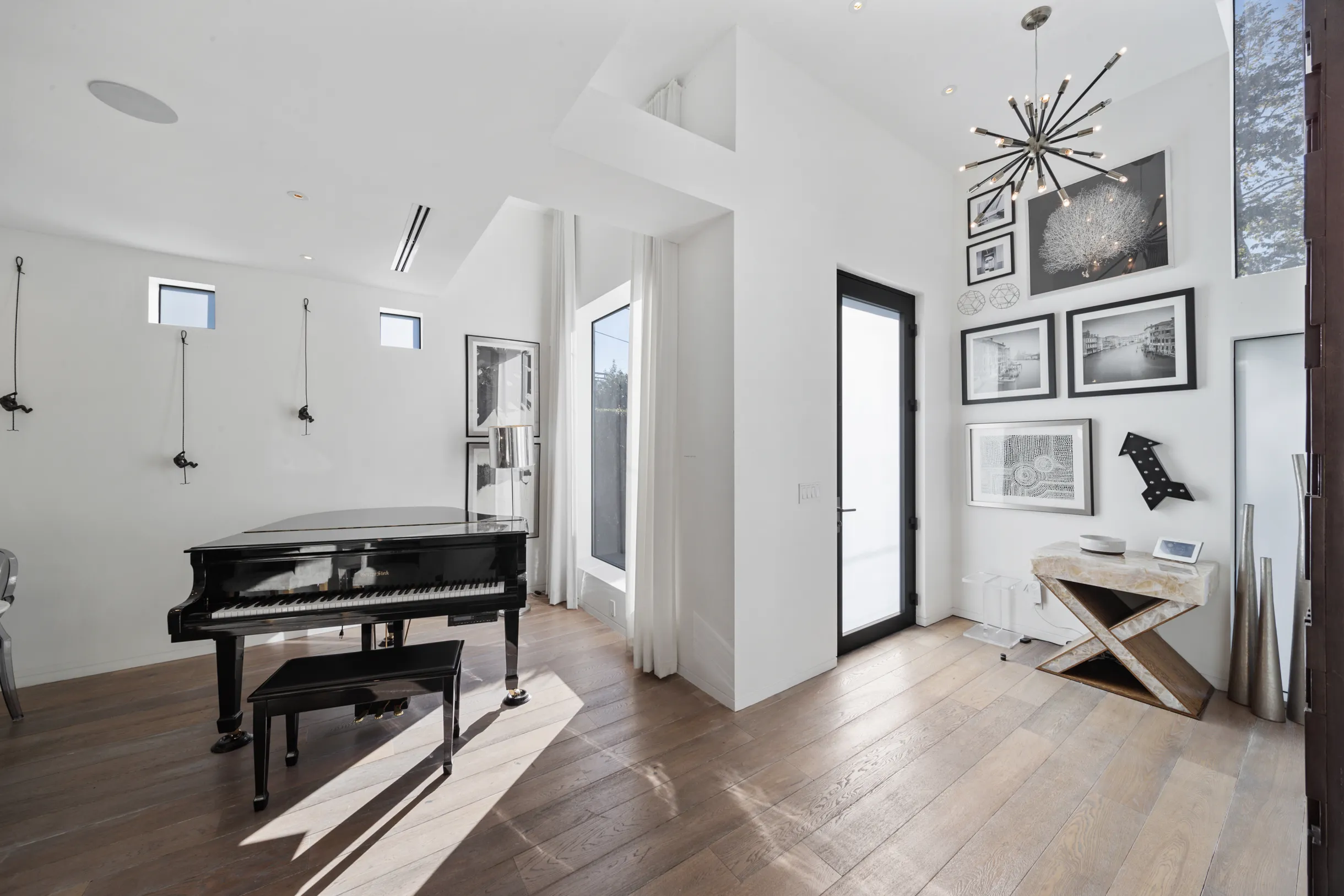 Wander Hollywood Canyon #43