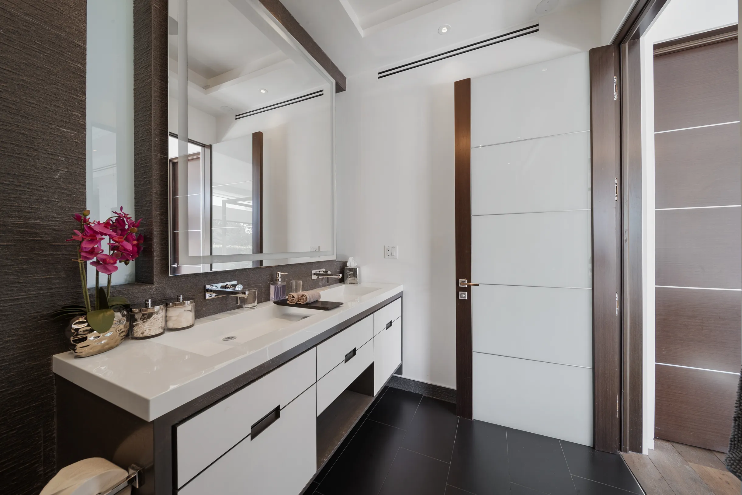 Wander Hollywood Canyon #54