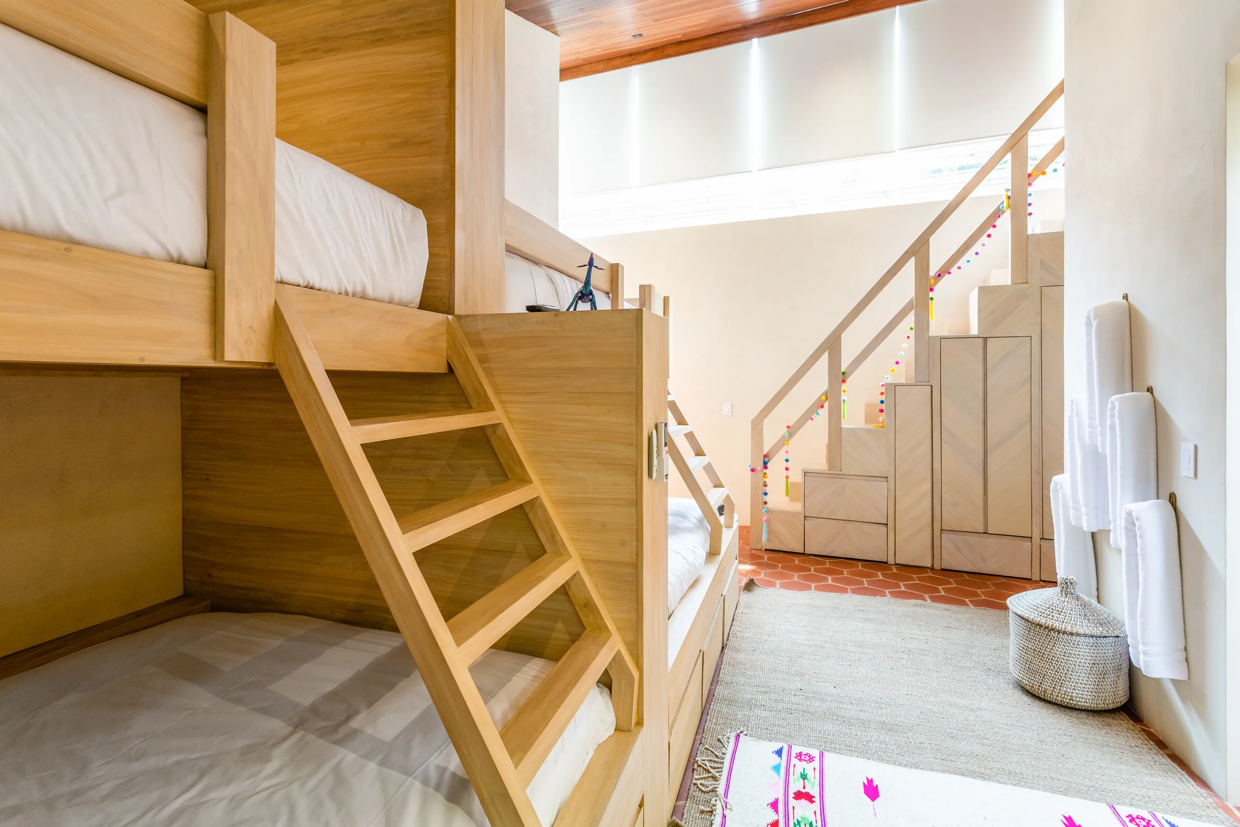 Wander Mita Shore #16