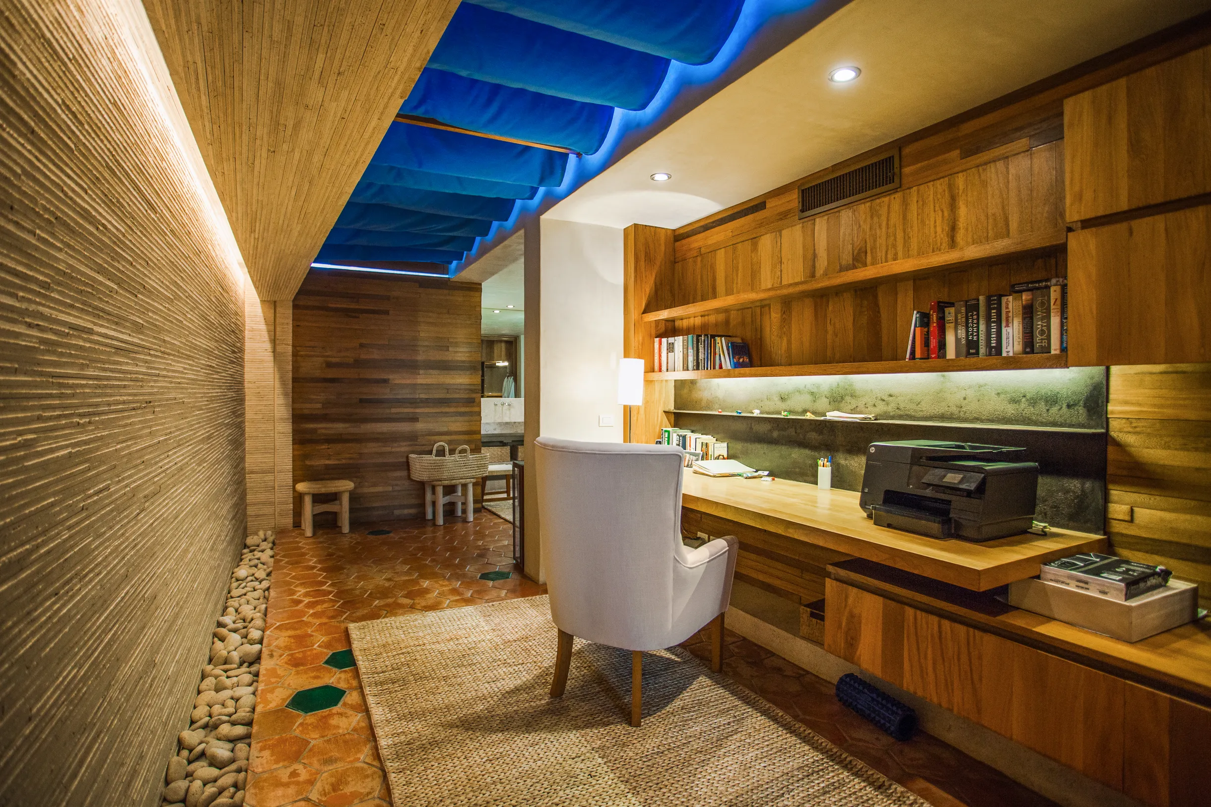 Wander Mita Shore #17