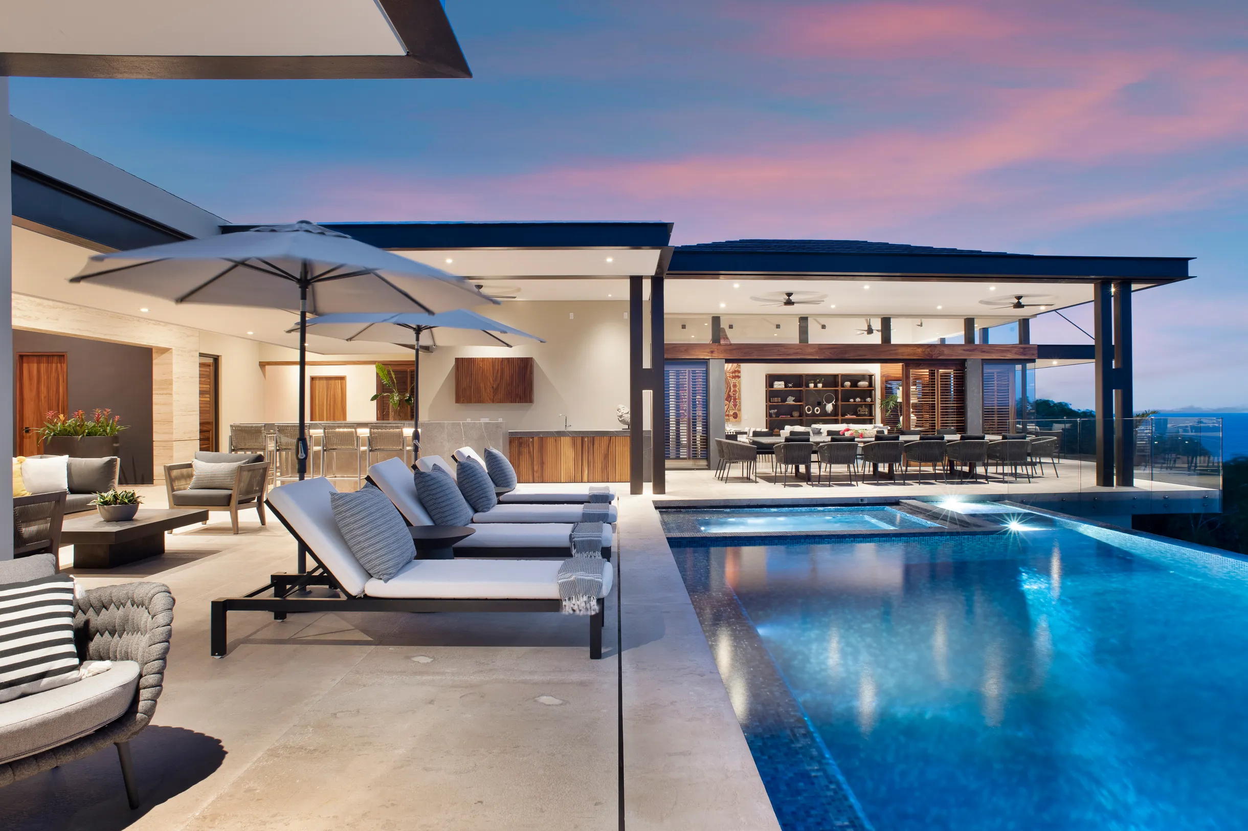 Wander Punta Mita Coral #38