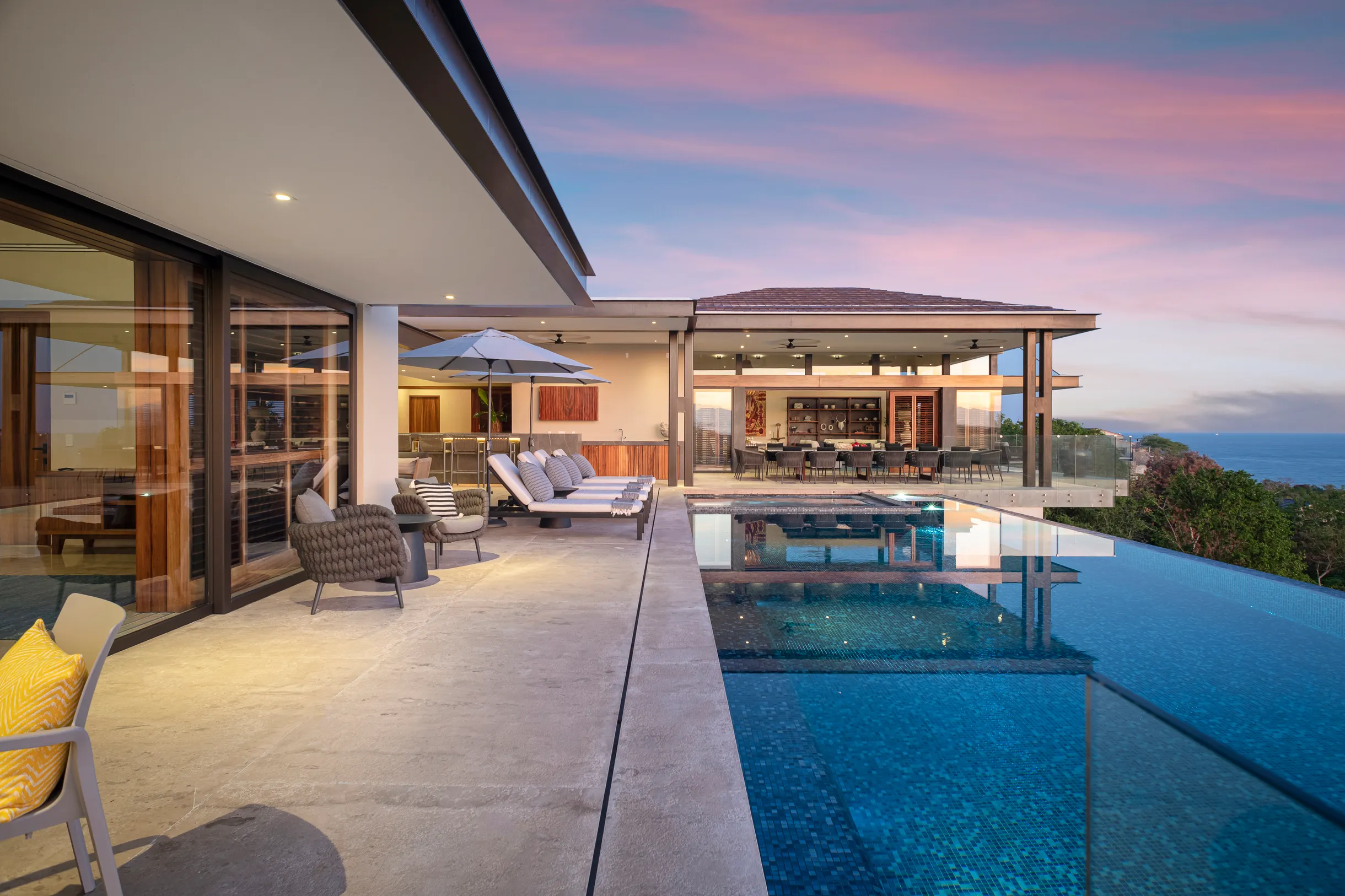 Wander Punta Mita Coral #35