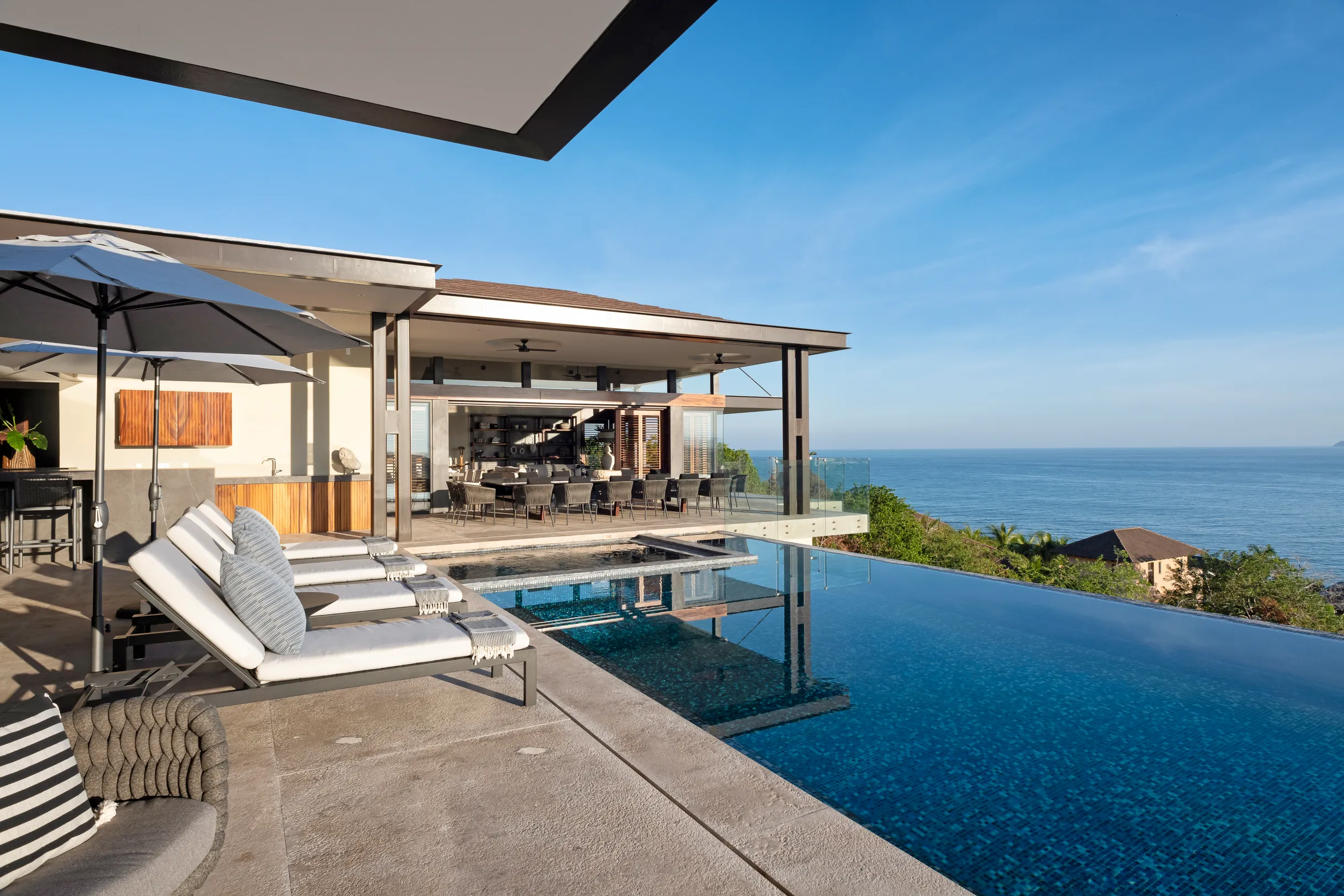 Wander Punta Mita Coral #43