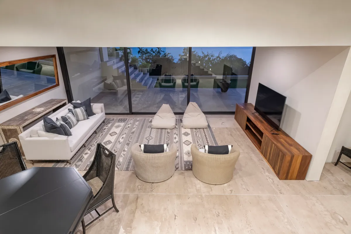 Wander Punta Mita Coral