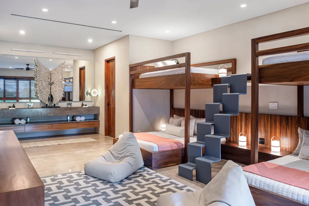 Bunk Bedroom 1 image