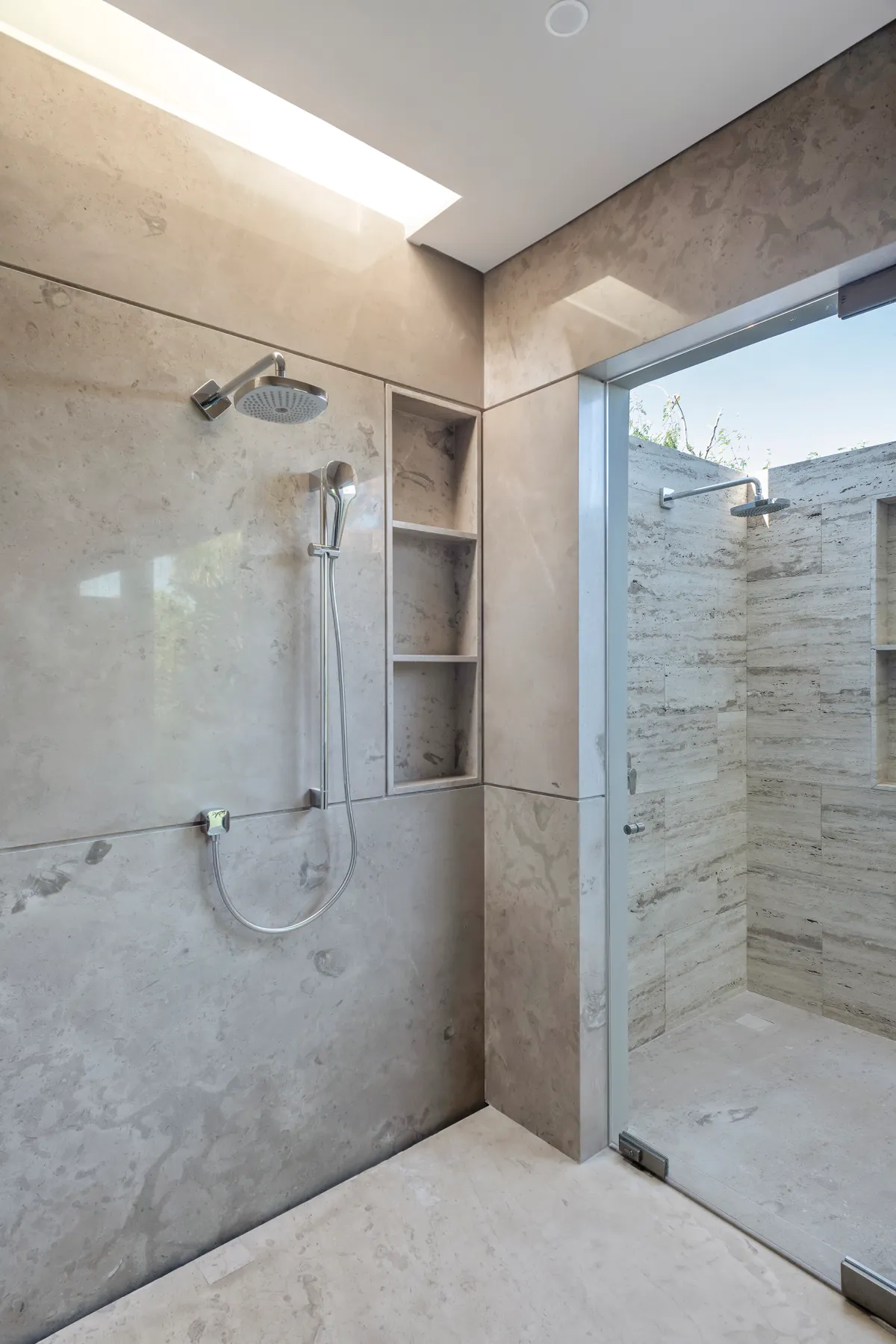 Wander Punta Mita Coral