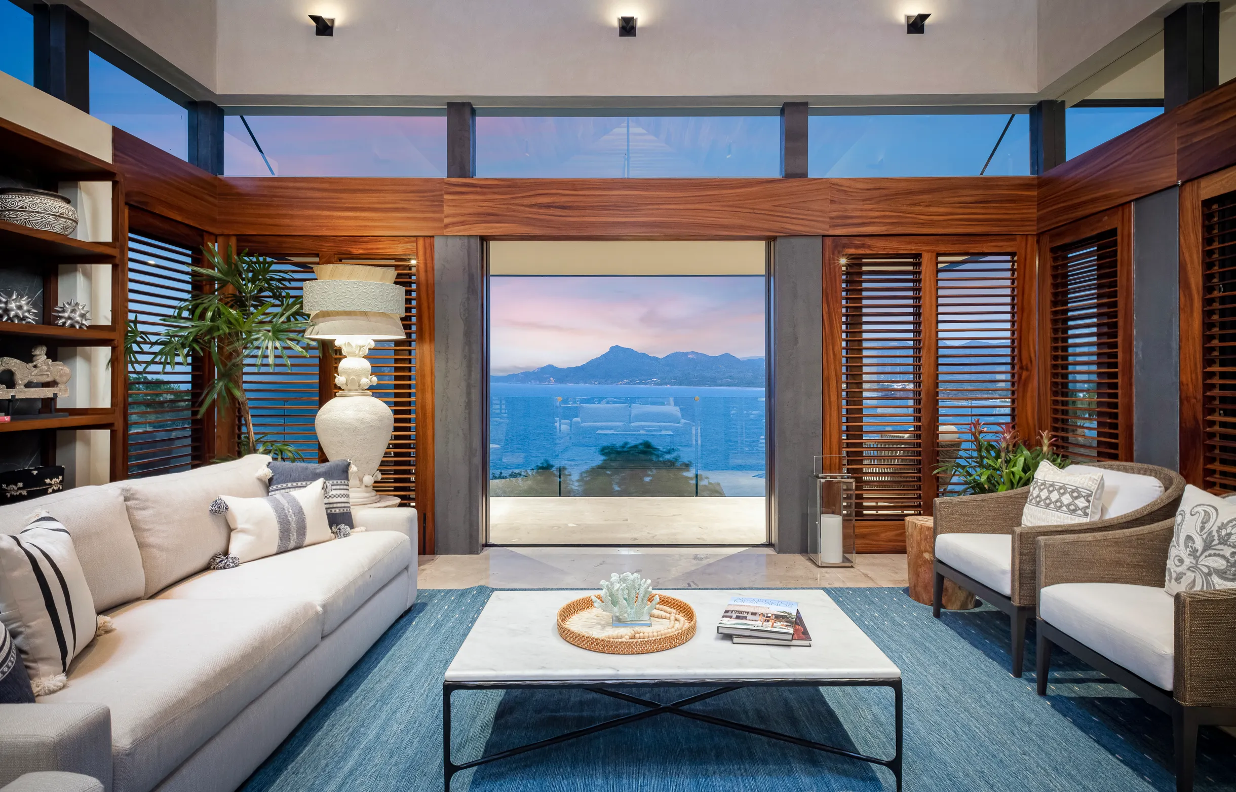 Wander Punta Mita Coral #39