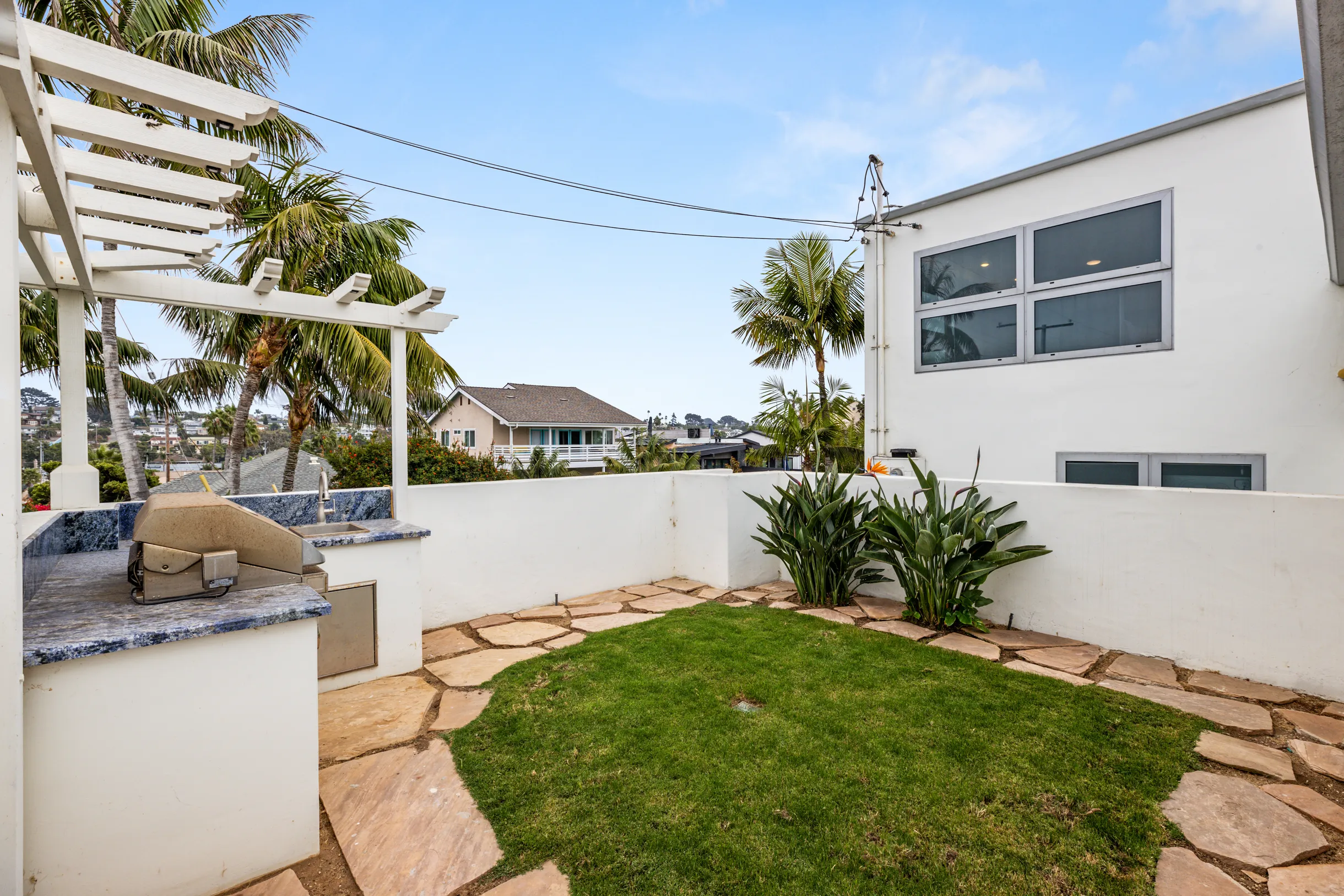 Wander Encinitas Shores #103