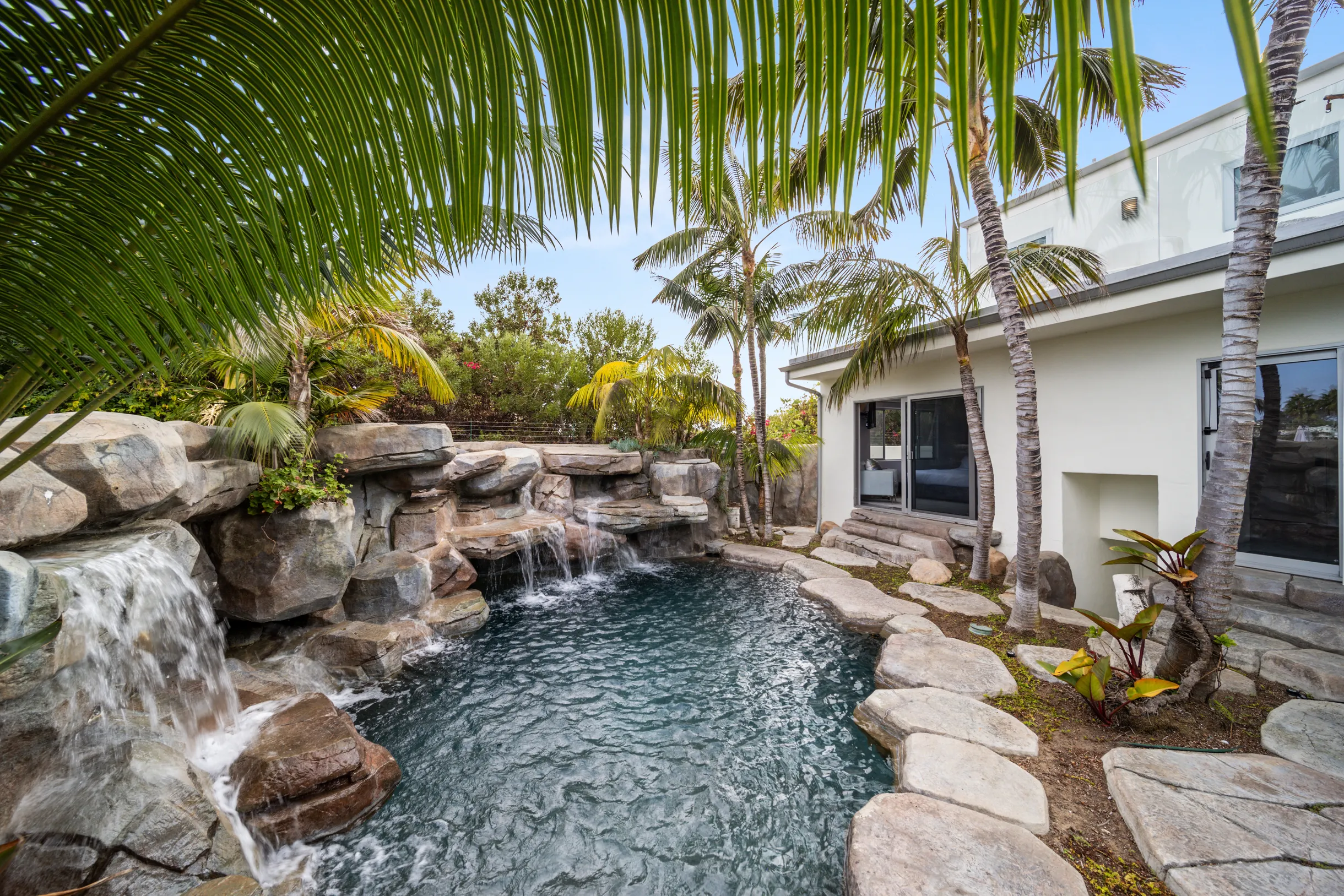 Wander Encinitas Shores #81