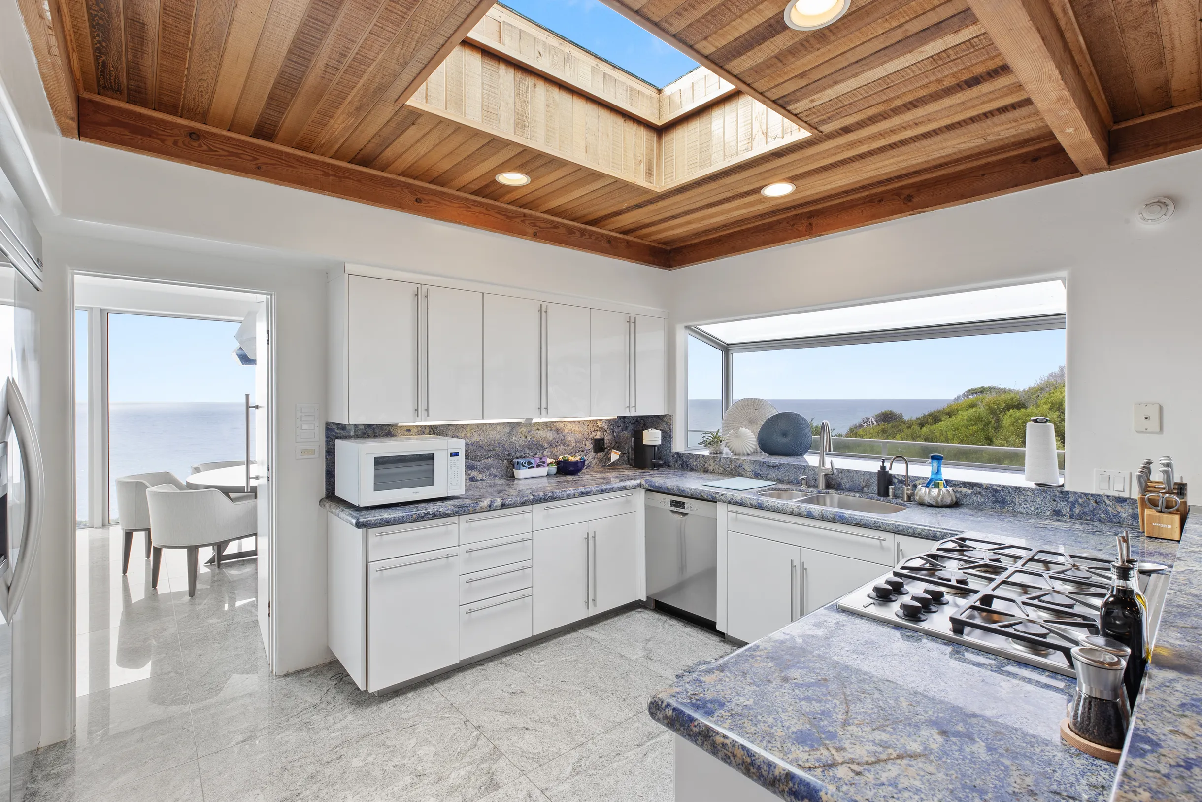 Wander Encinitas Shores #5