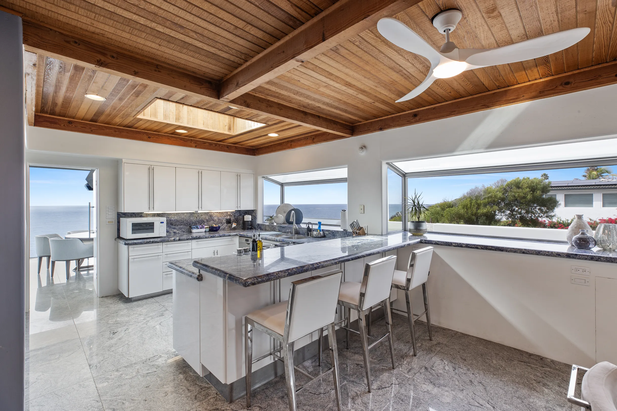 Wander Encinitas Shores #88