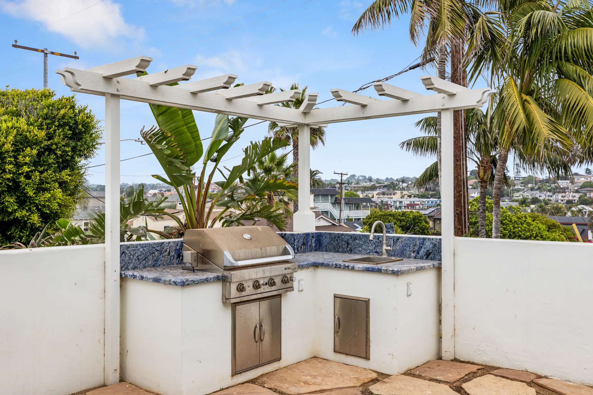 Wander Encinitas Shores #106