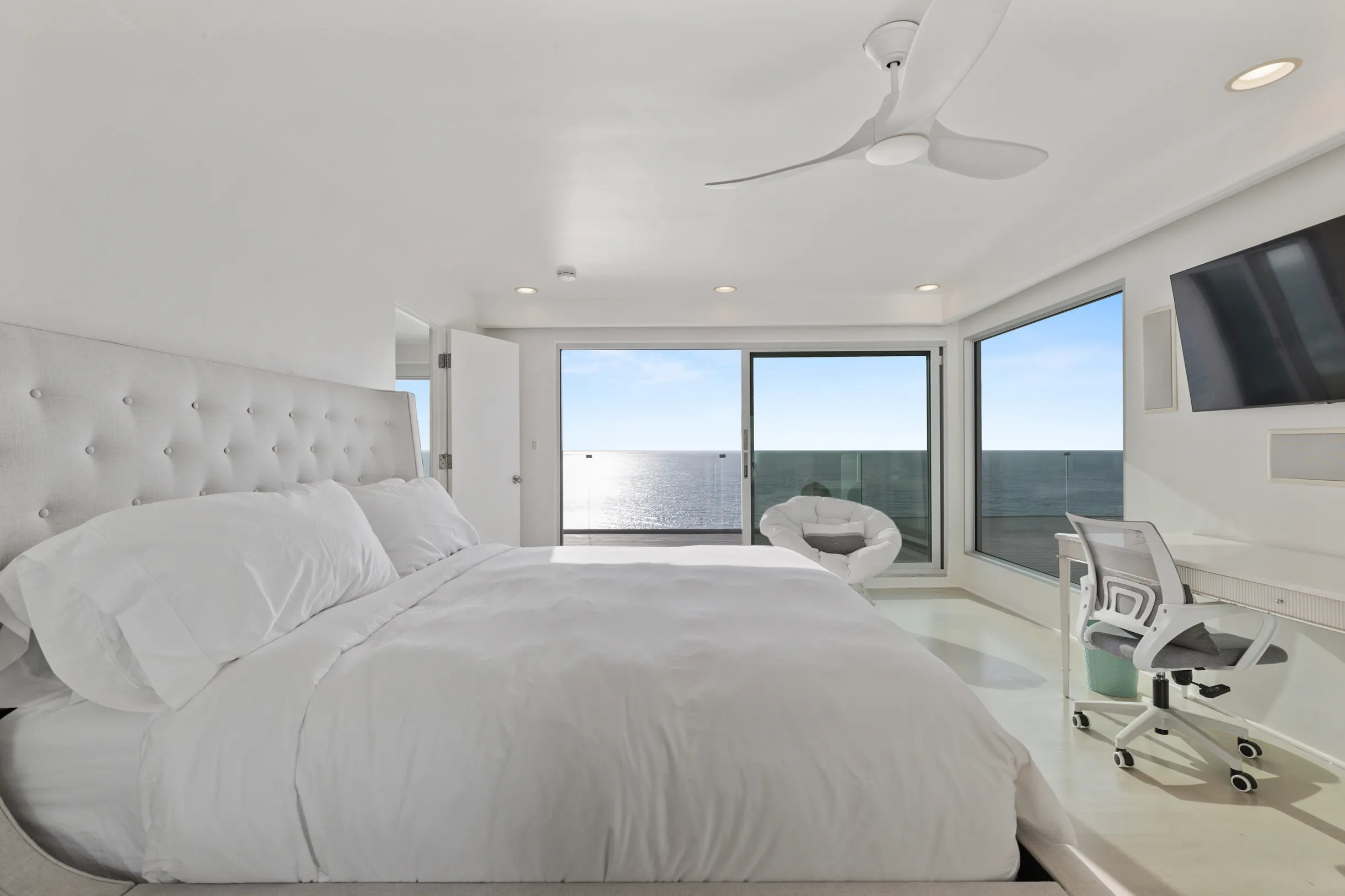 Wander Encinitas Shores #64