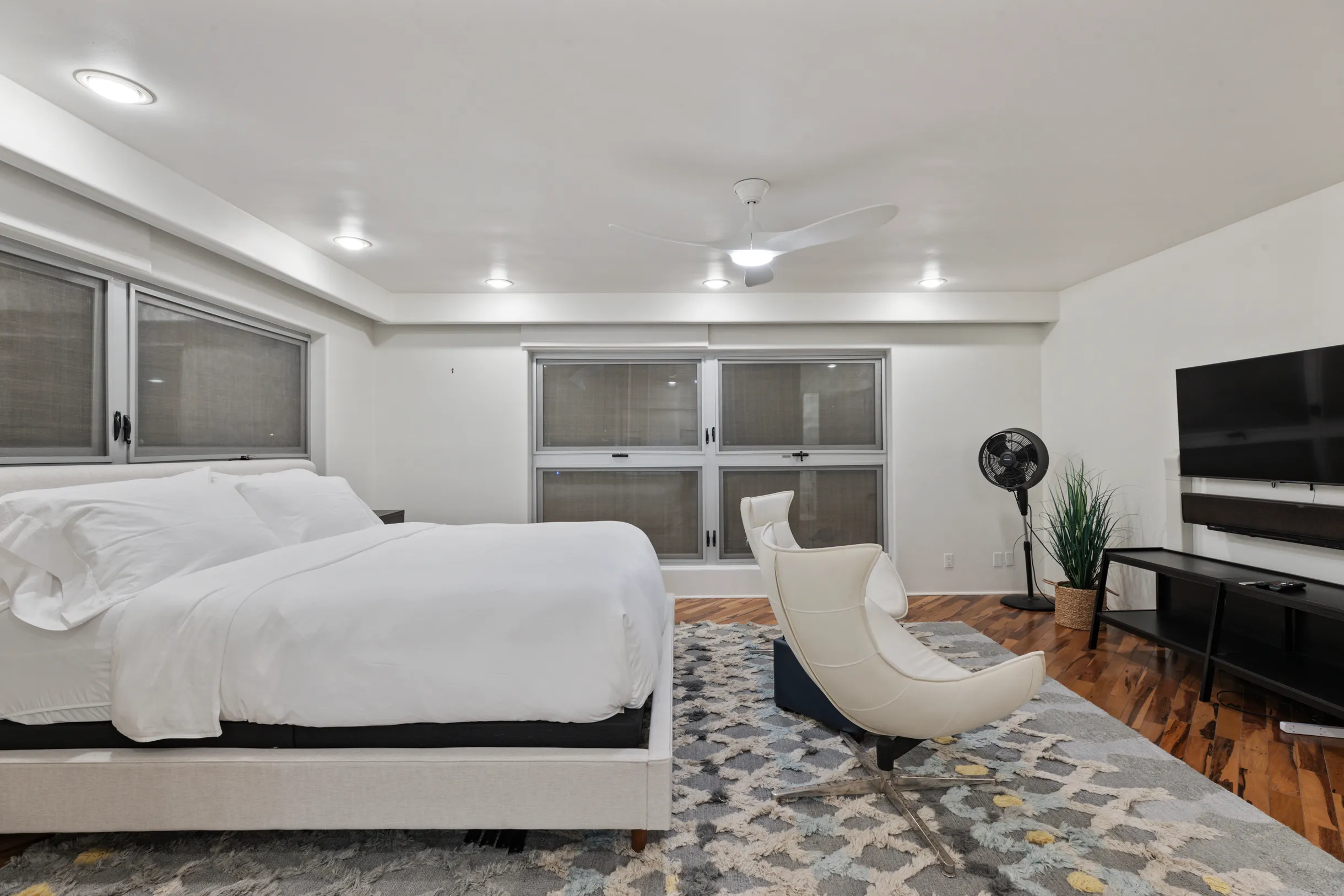 Wander Encinitas Shores #54