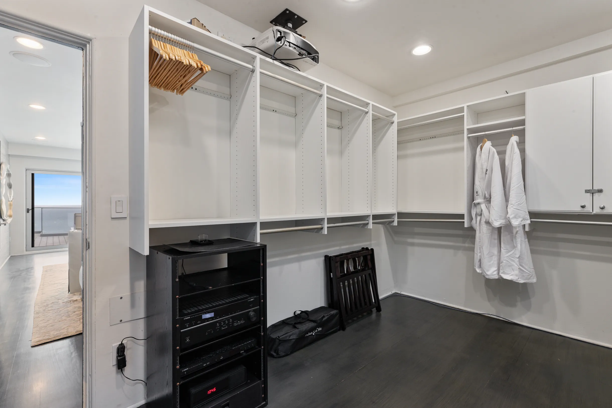 Wander Encinitas Shores #92