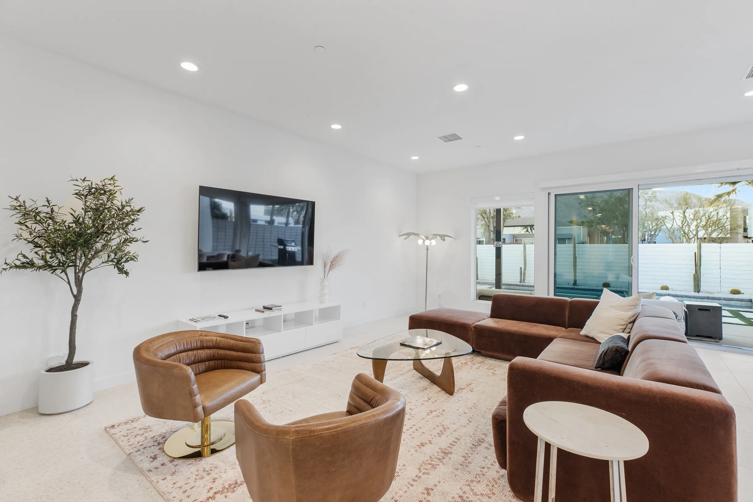 Wander Palm Springs Oasis #11