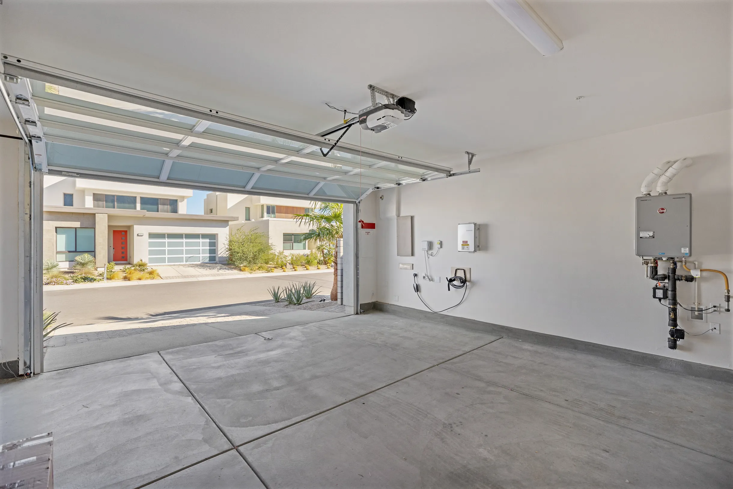 Wander Palm Springs Oasis #14