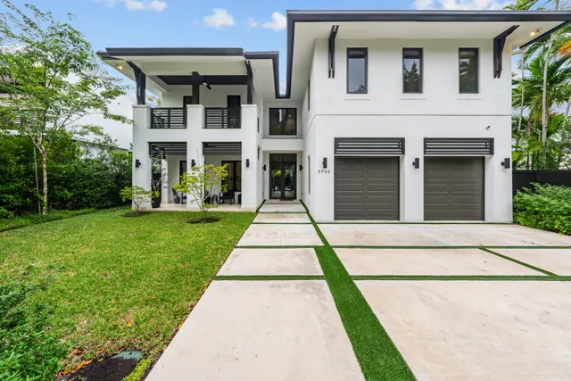 Wander Coral Gables Oasis