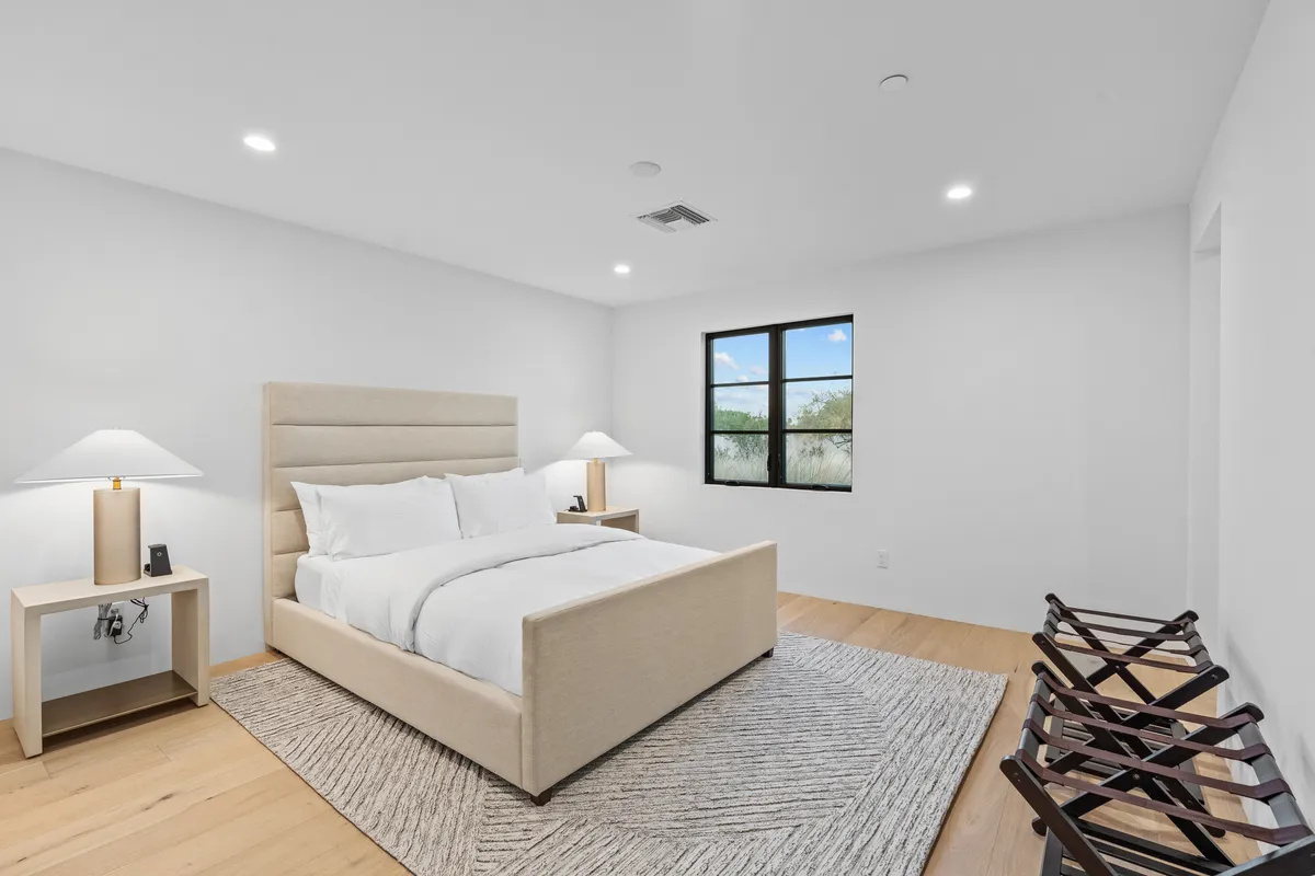 Bedroom 4 image