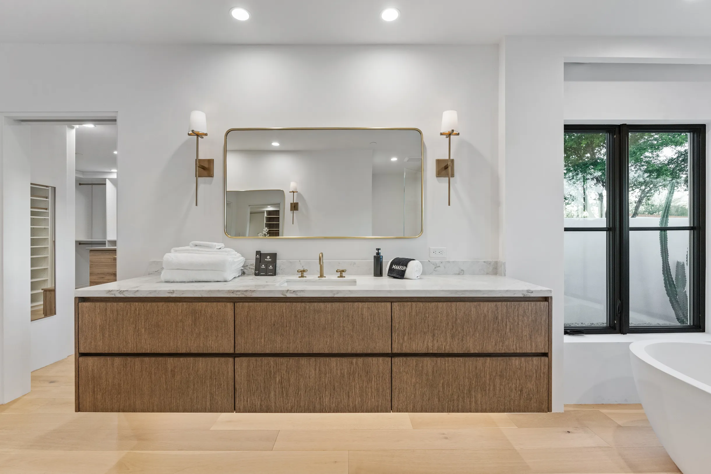 Wander Paradise Valley #60