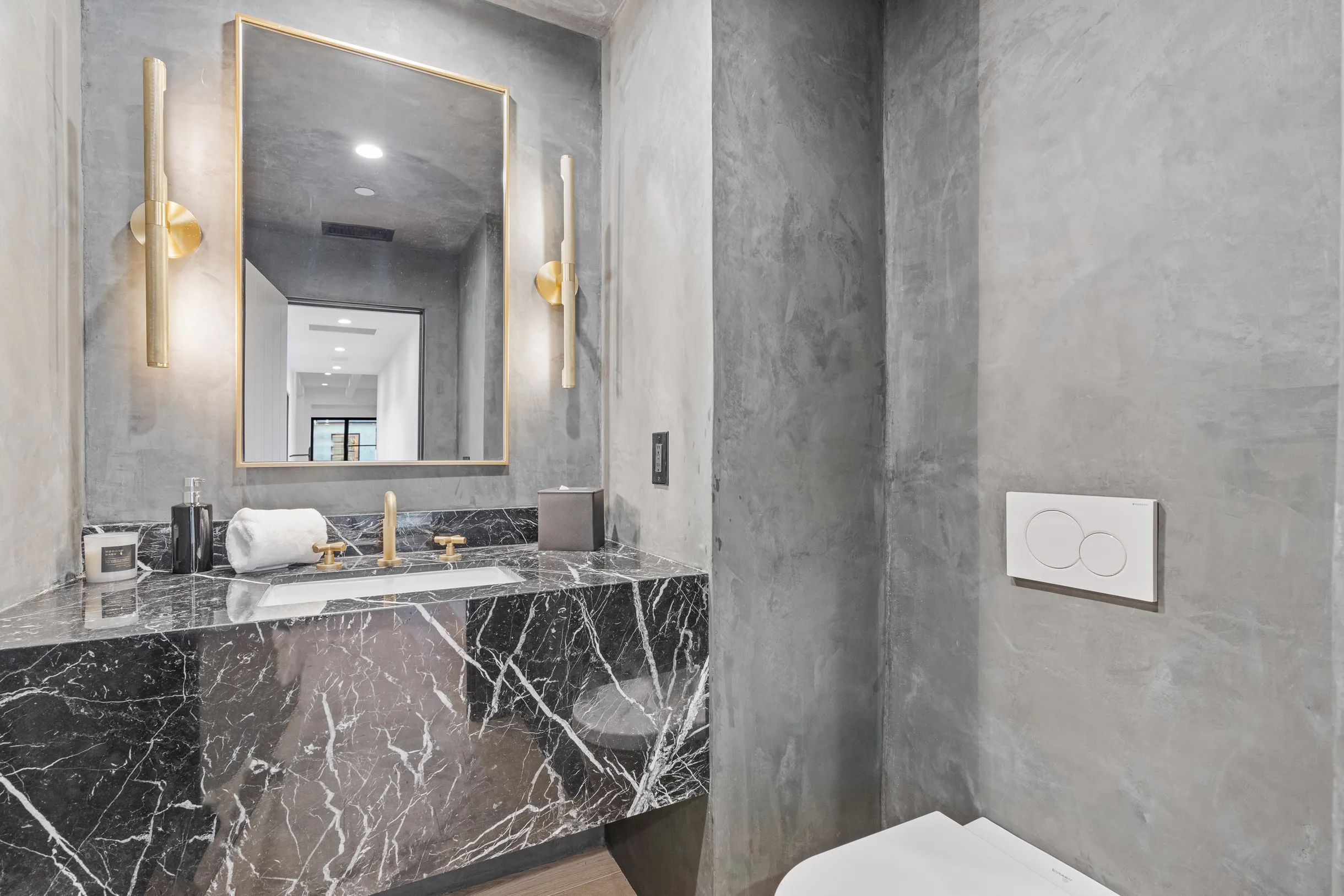 Wander Paradise Valley #14