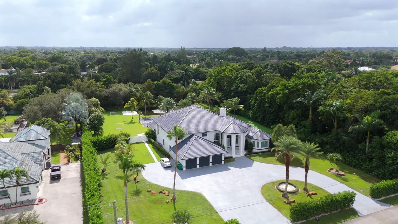 Wander Davie Ranch tour video