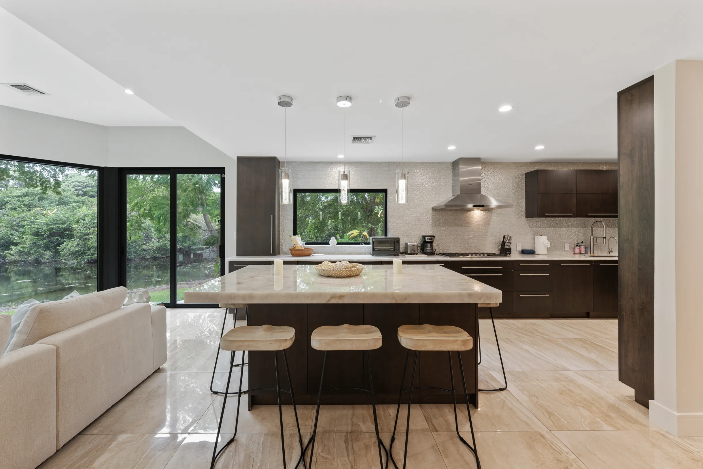 Lux Villa with pool on the water / Beach Access! #78