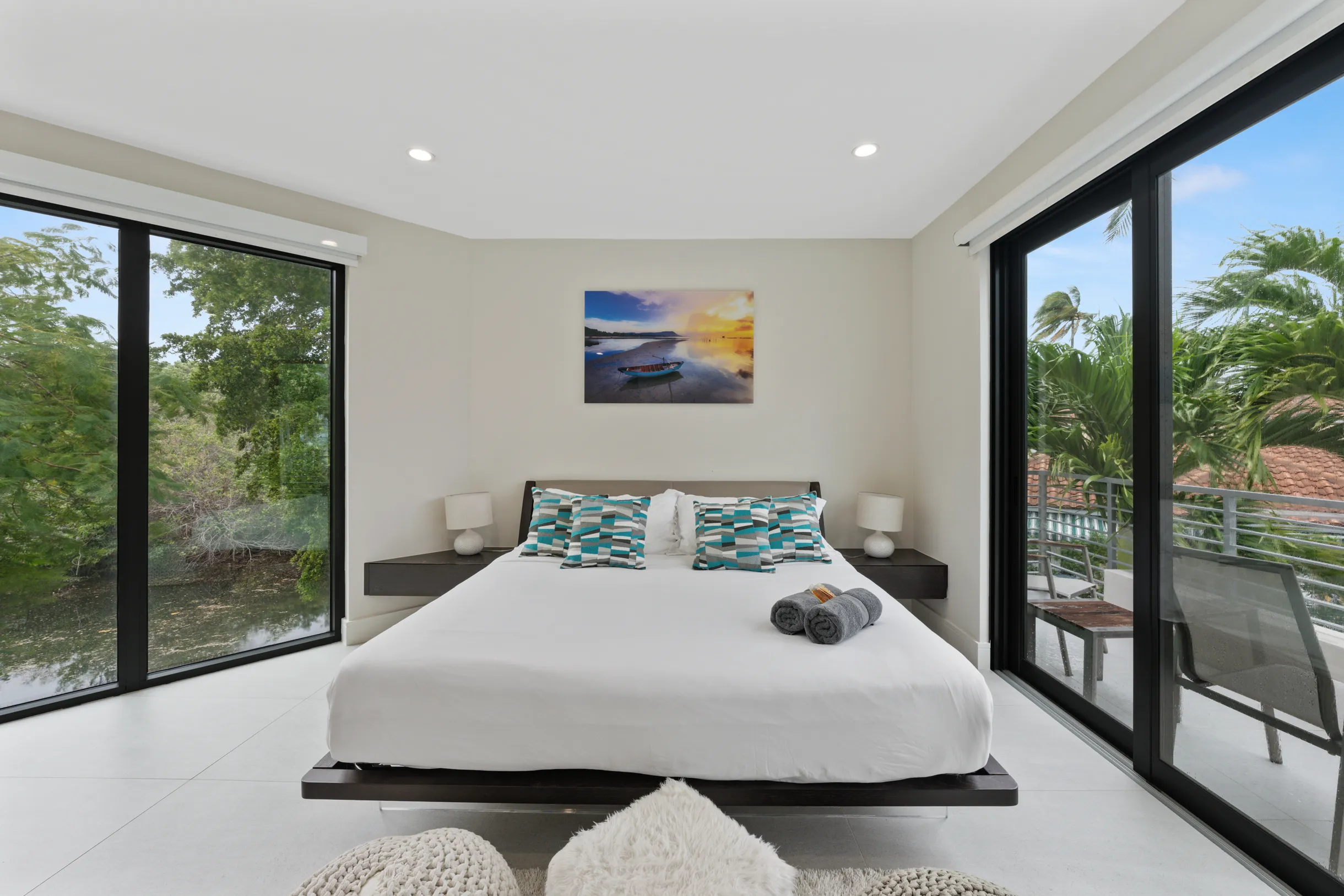 Lux Villa with pool on the water / Beach Access! #43