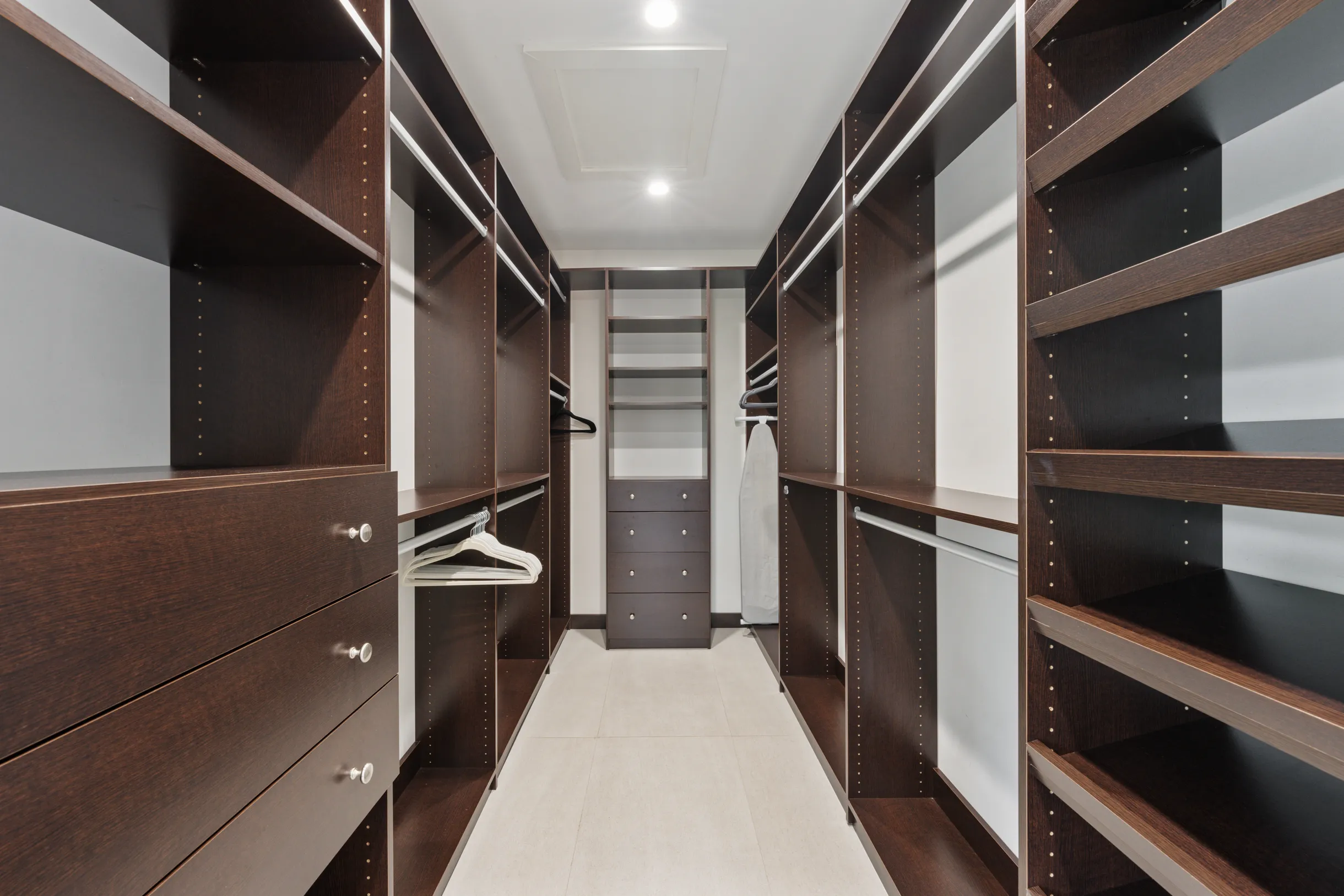 Lux Villa with pool on the water / Beach Access! #94