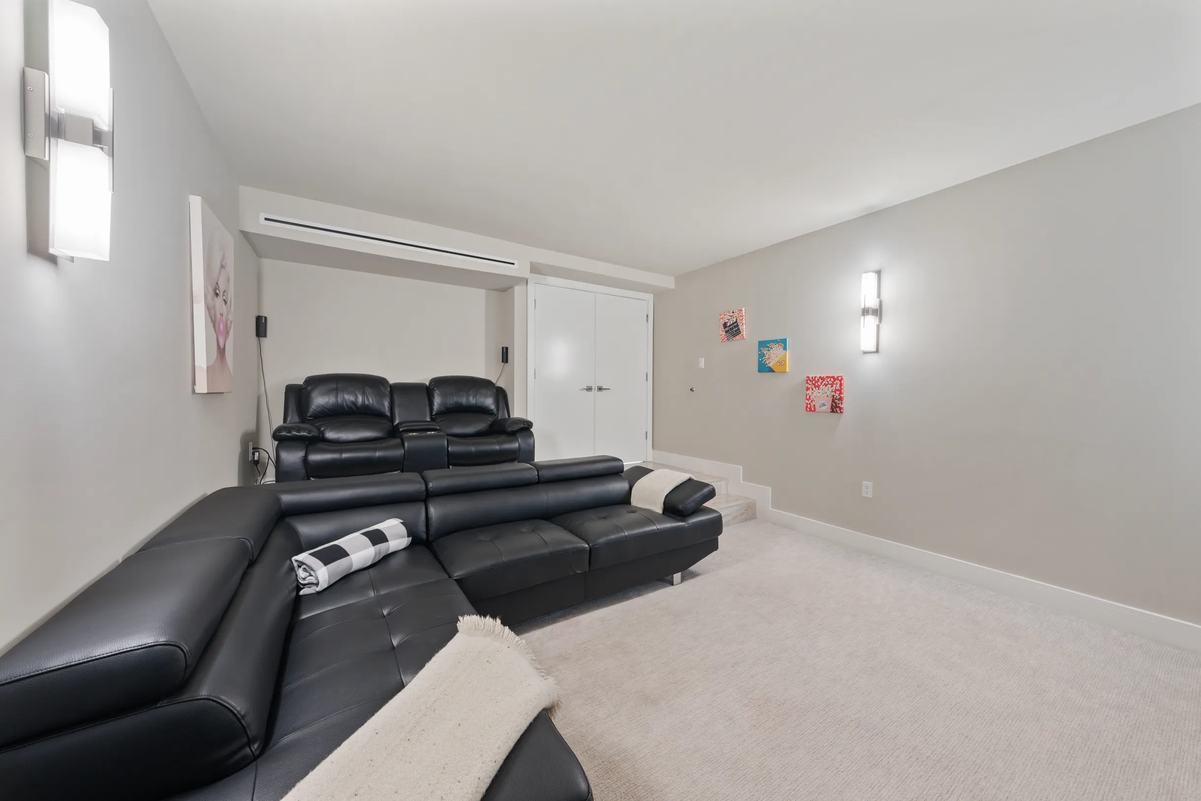 Lux Villa with pool on the water / Beach Access! #62