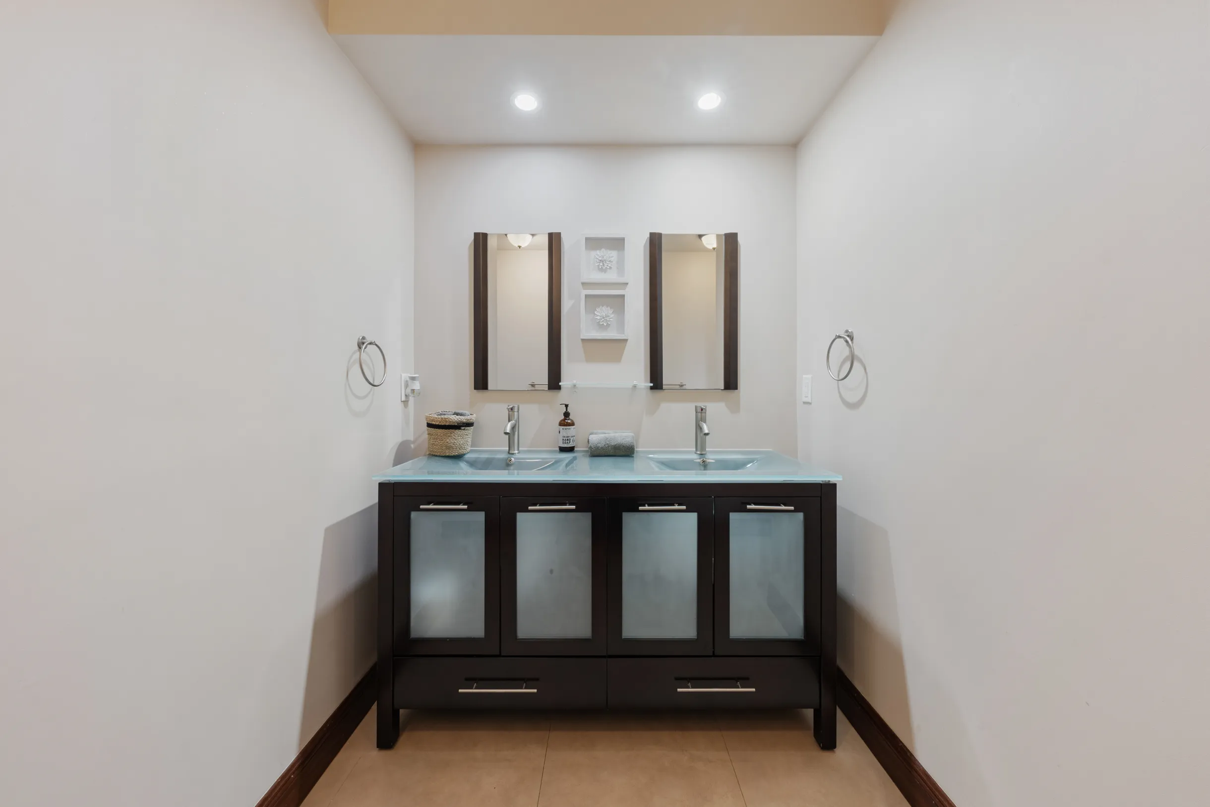 Wander Fort Lauderdale Gardens #11