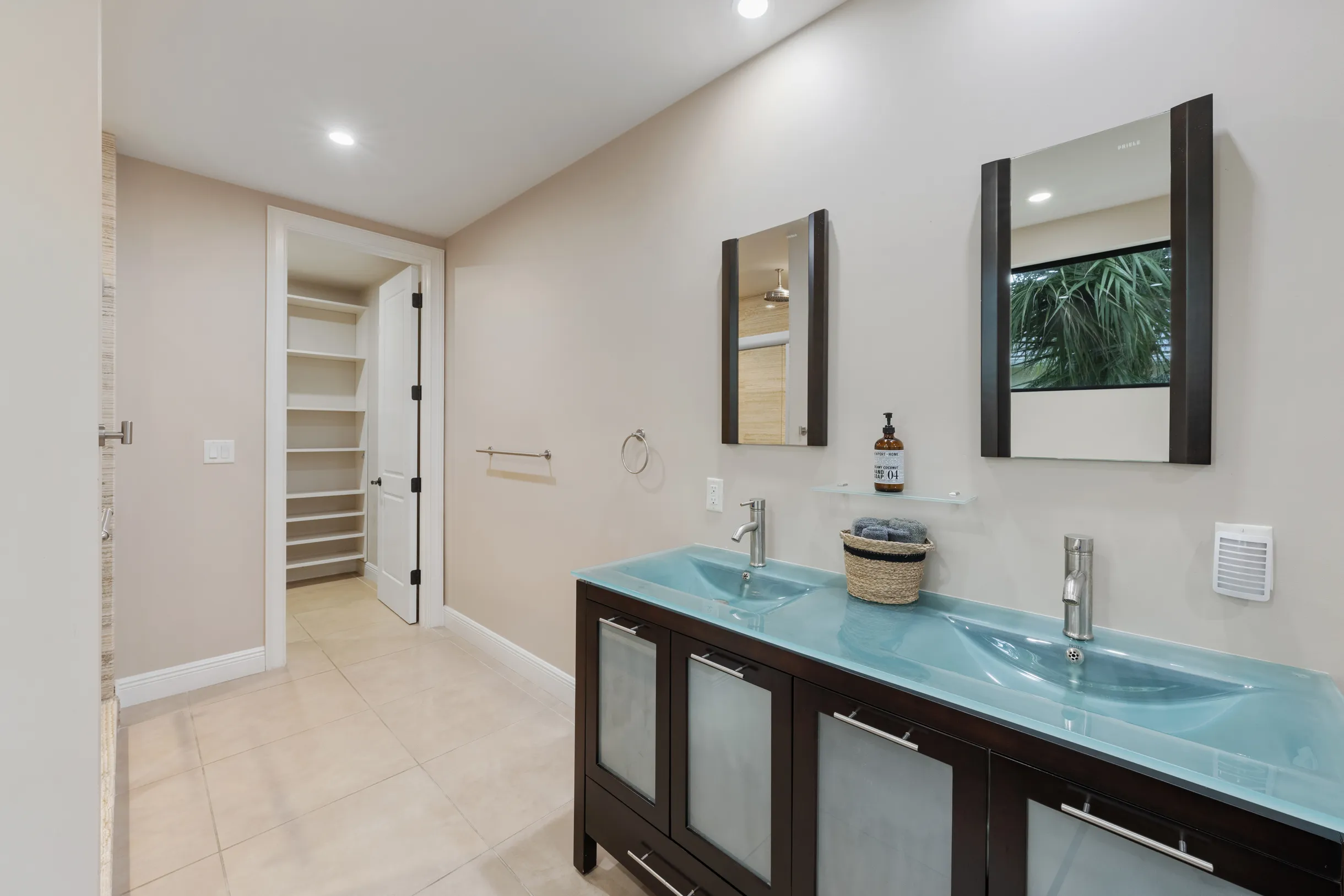 Wander Fort Lauderdale Gardens #45