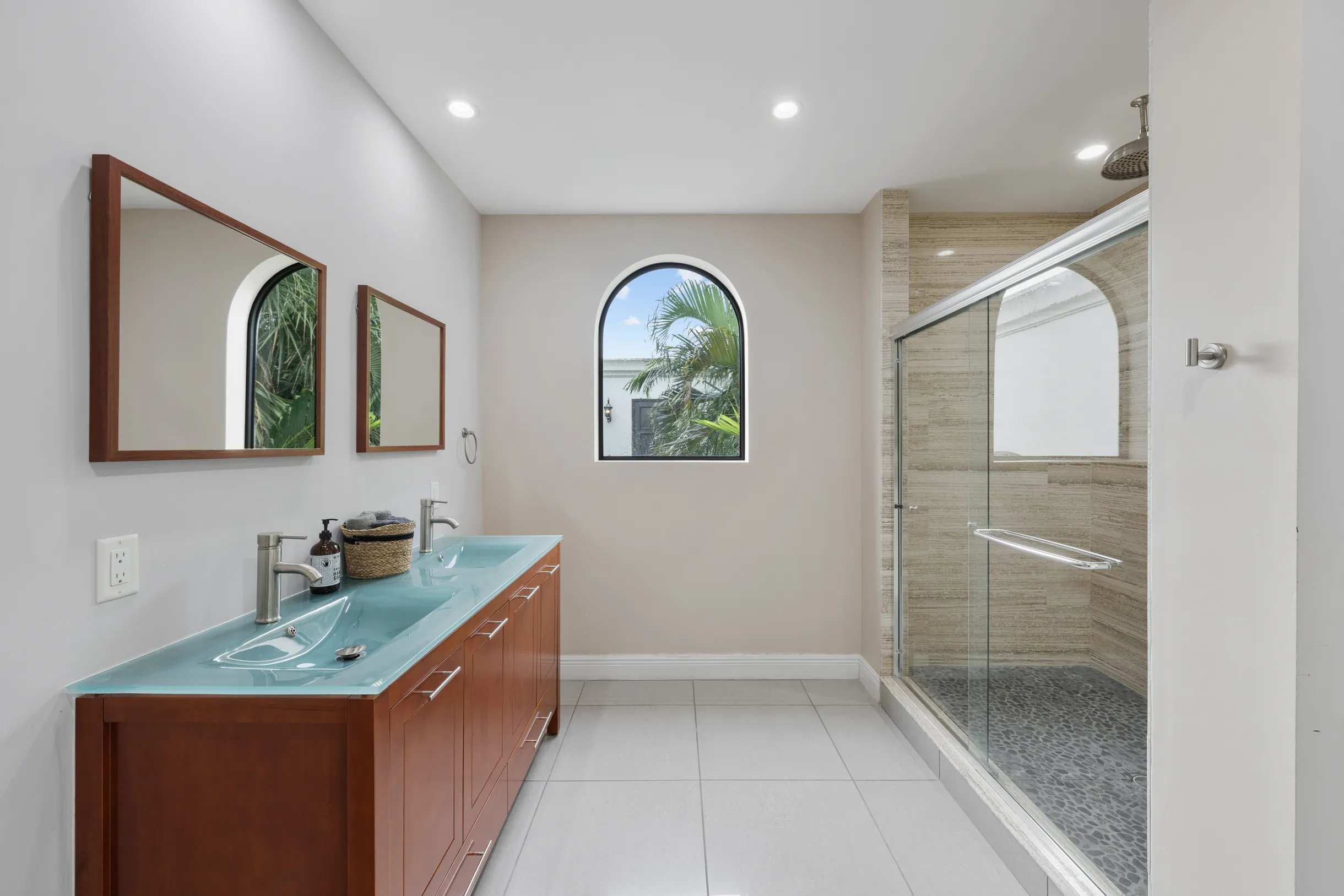 Wander Fort Lauderdale Gardens #14