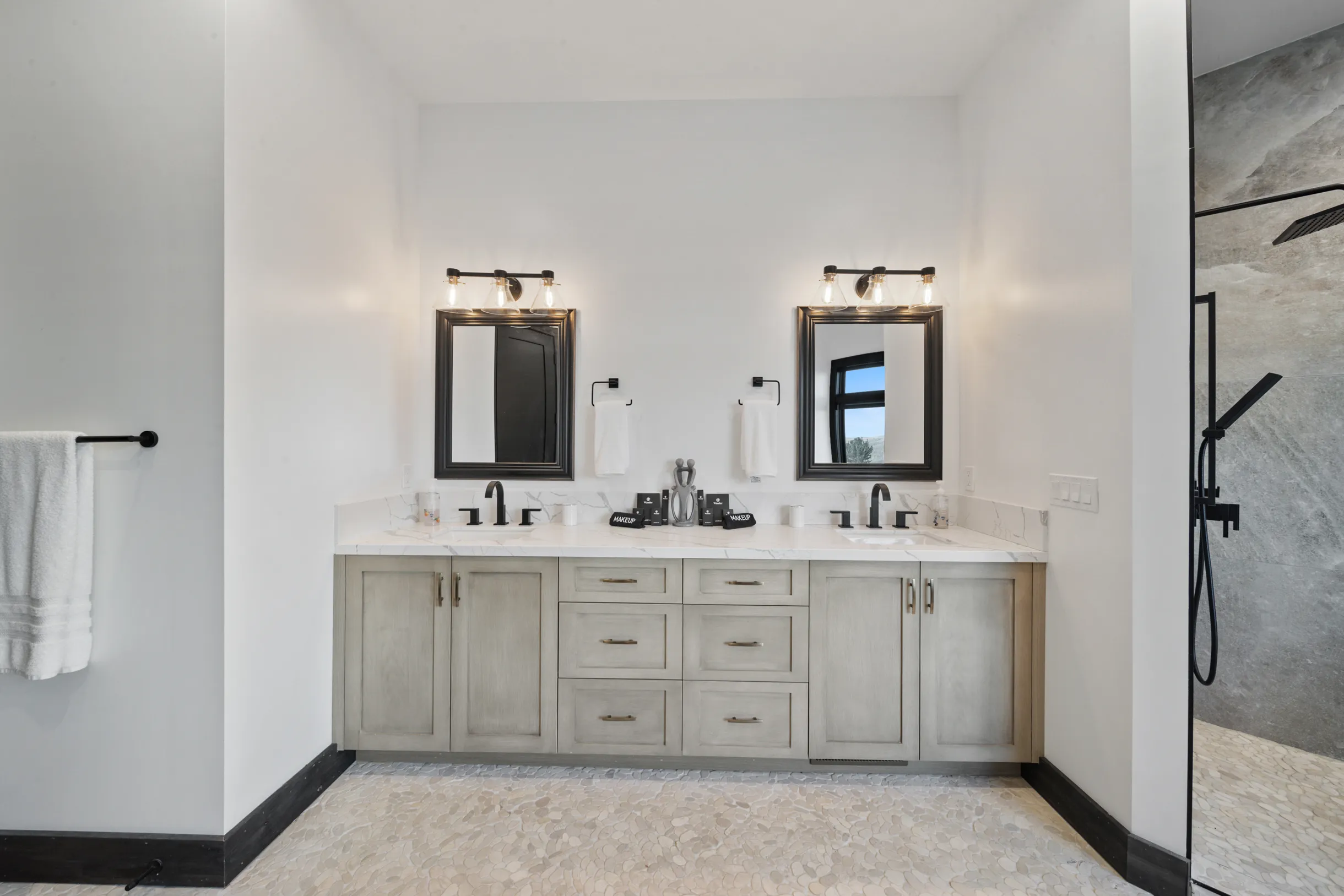 Wander Belt Creek #77