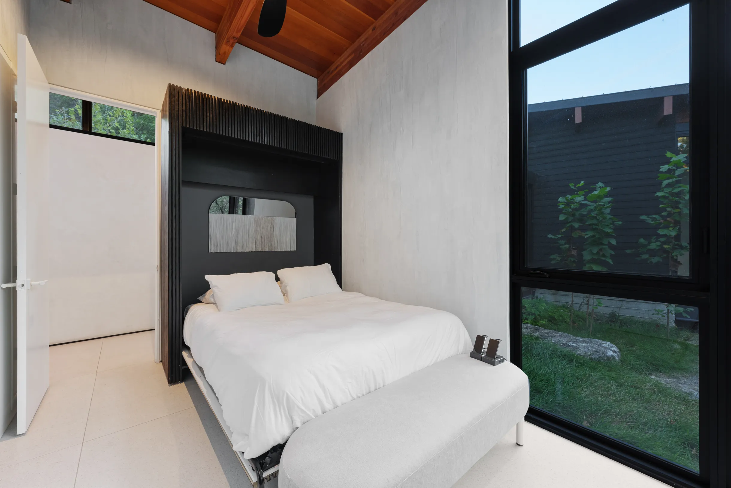 Wander Austin Falling Leaves #15