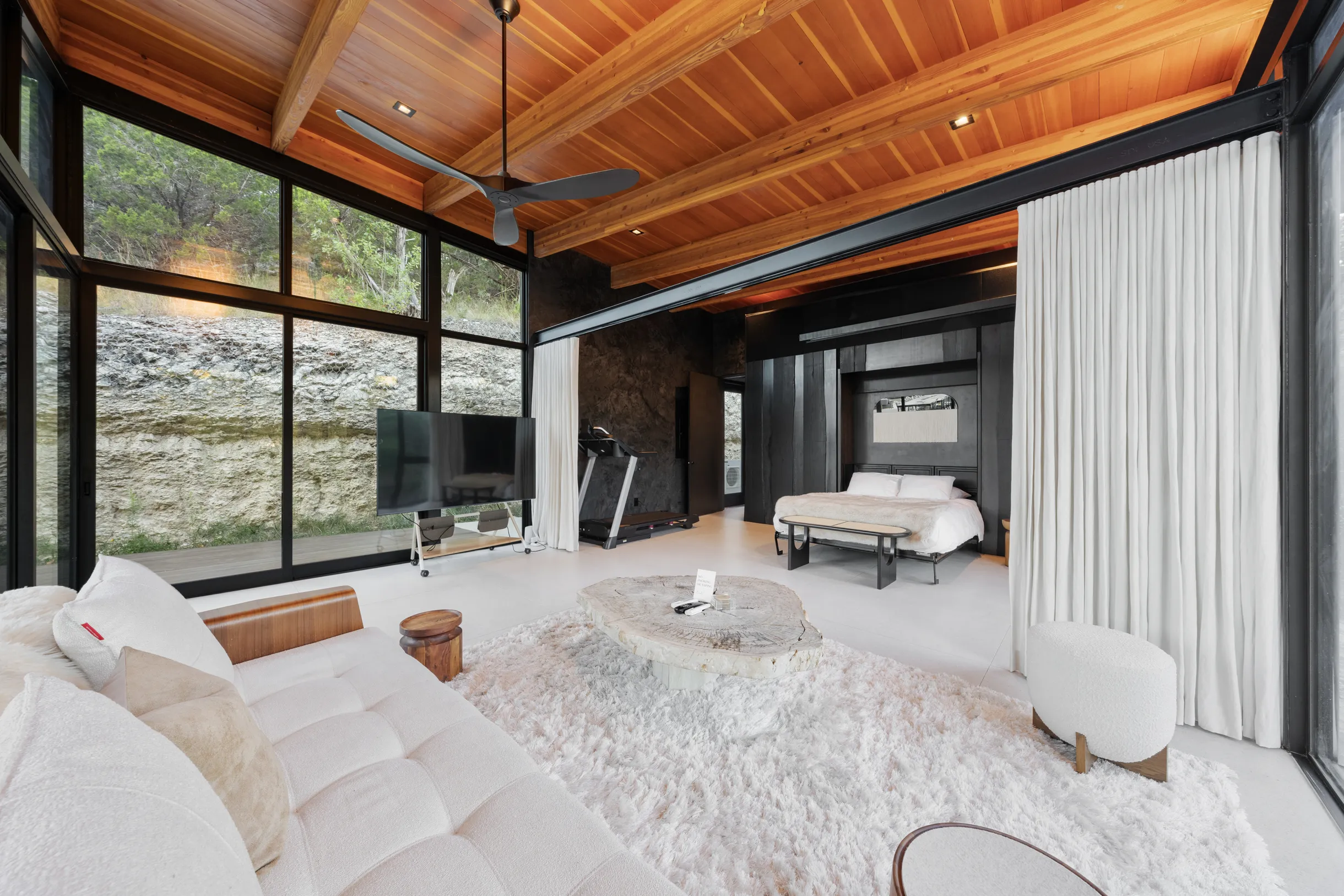 Wander Austin Falling Leaves #16