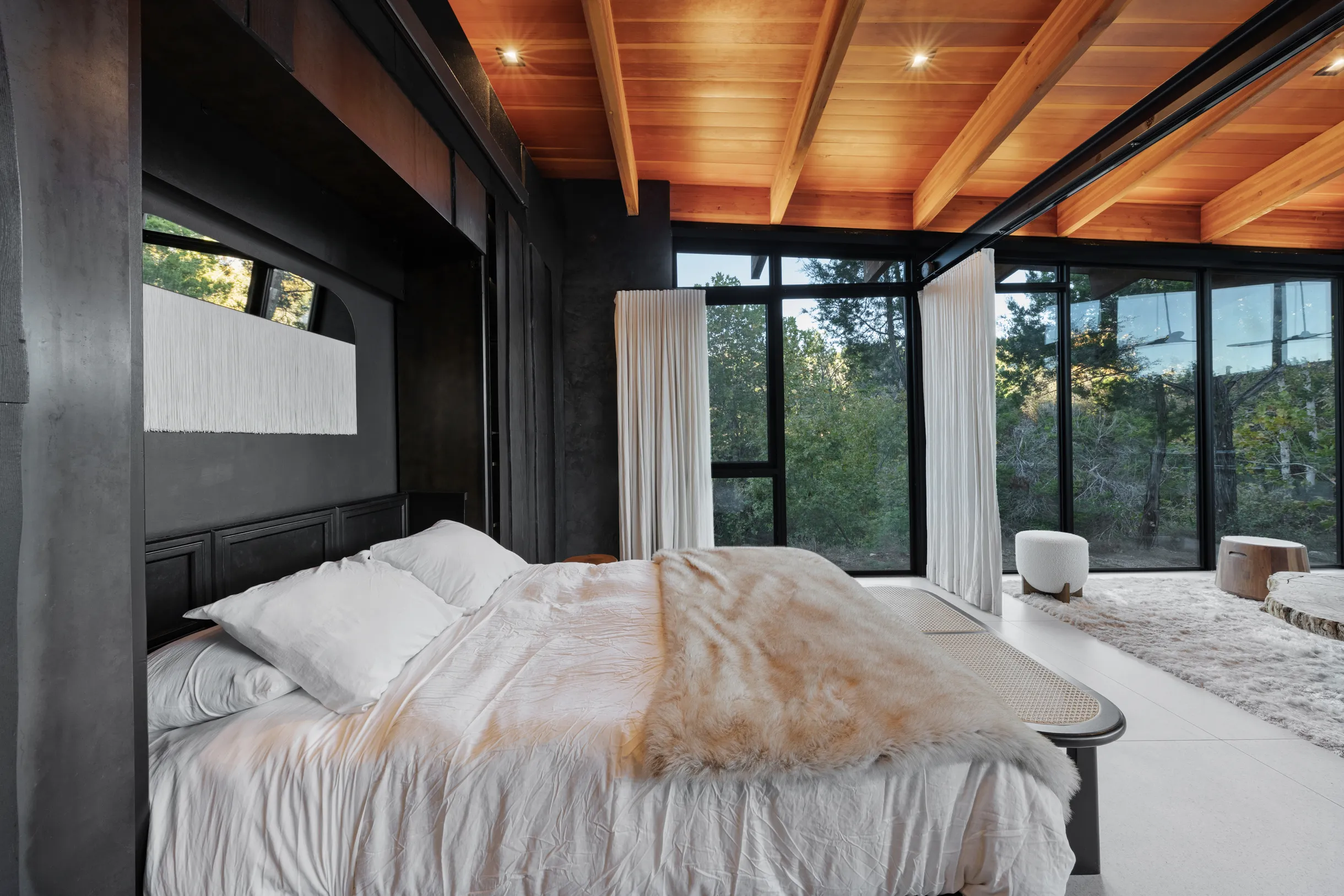 Wander Austin Falling Leaves #58