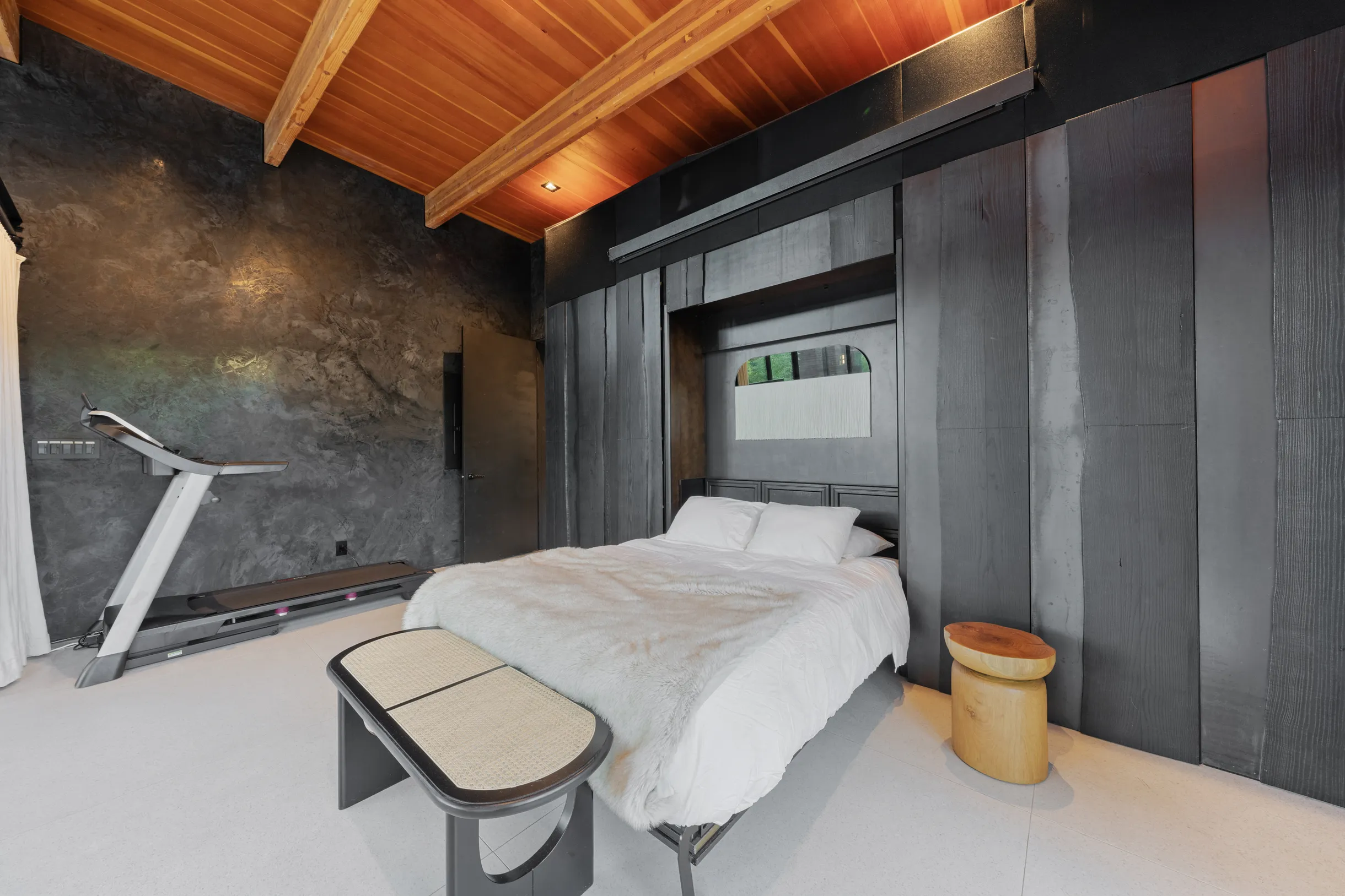 Wander Austin Falling Leaves #61