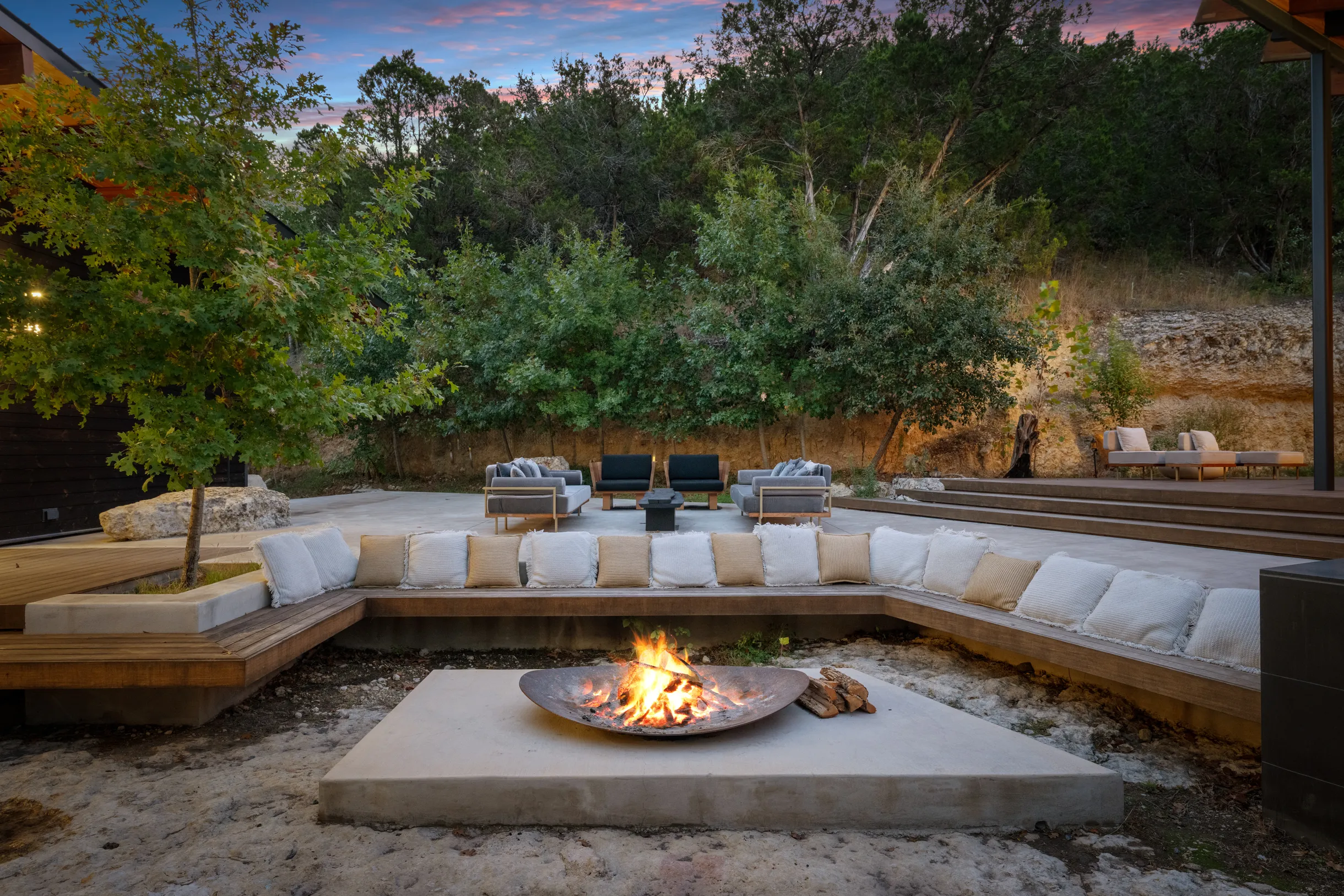 Wander Austin Falling Leaves #53