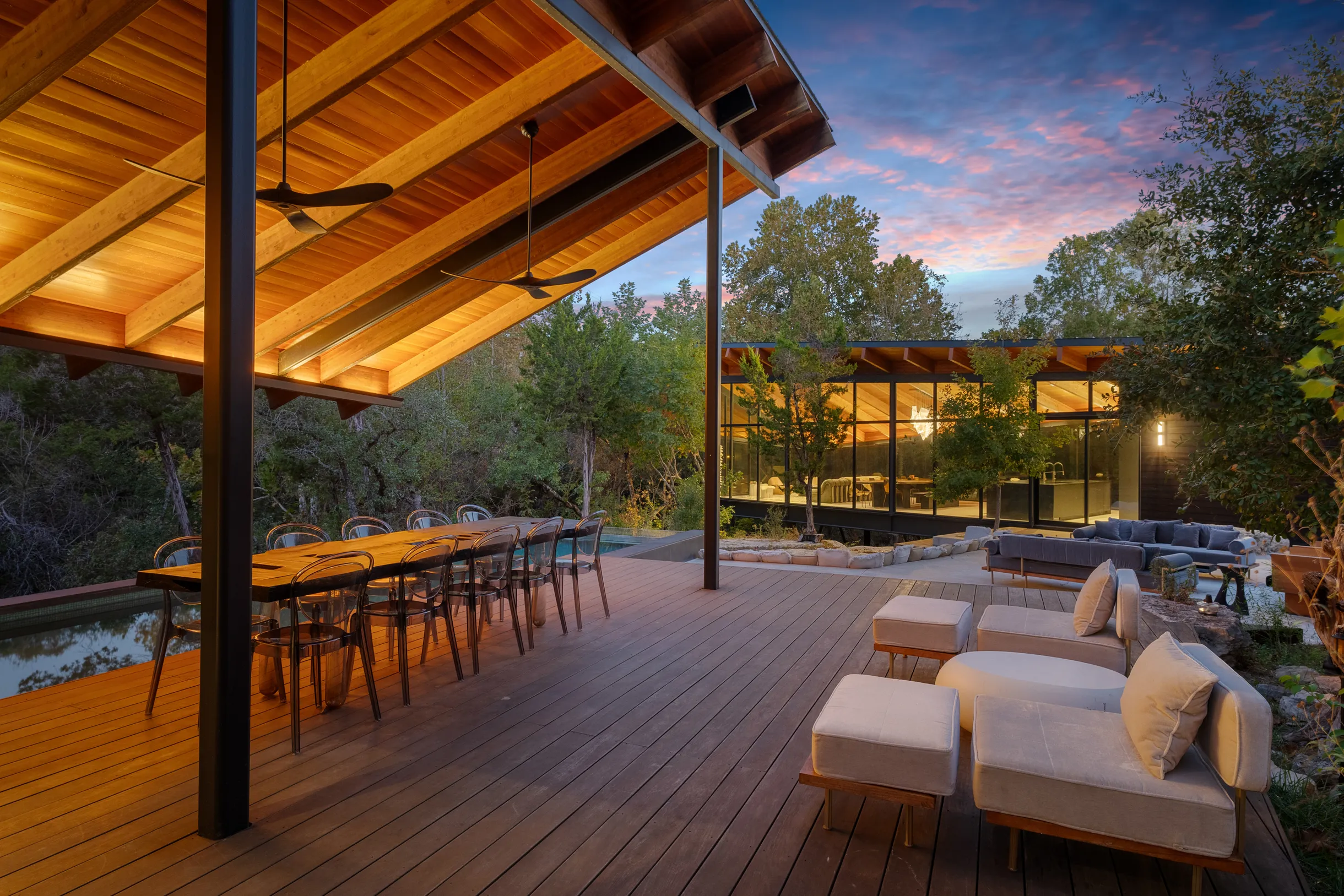 Wander Austin Falling Leaves #64