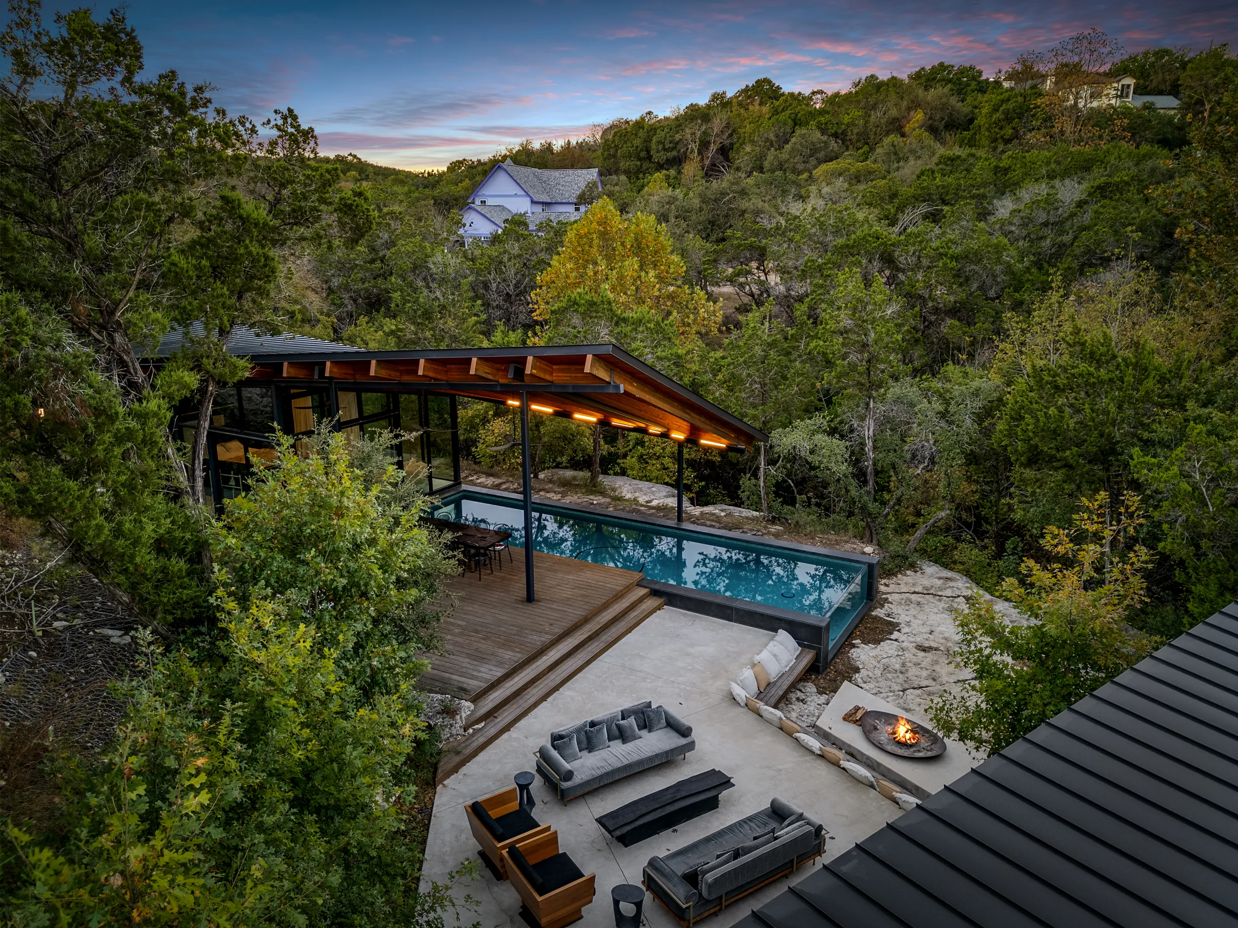 Wander Austin Falling Leaves #54