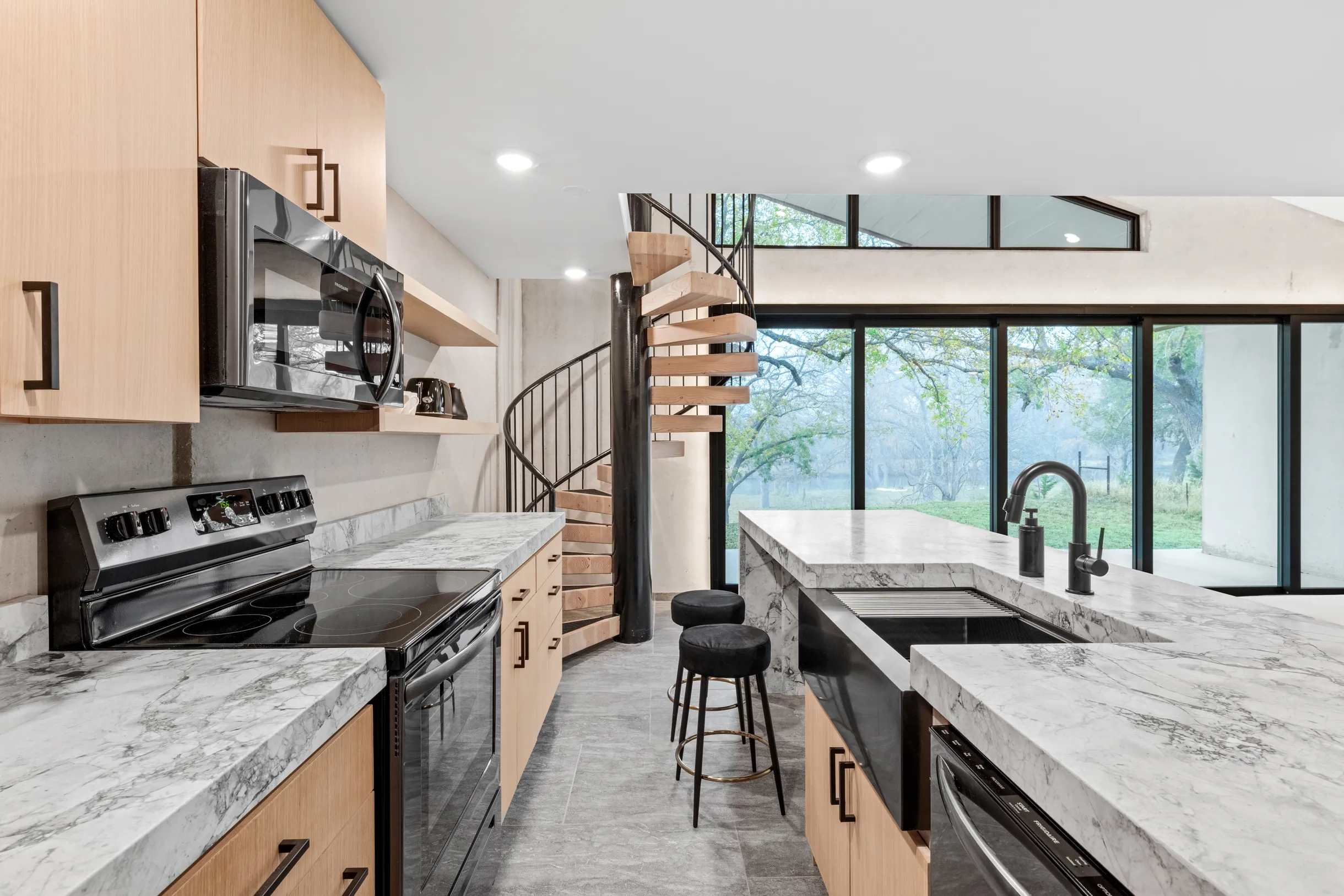 Wander Hunt River #92