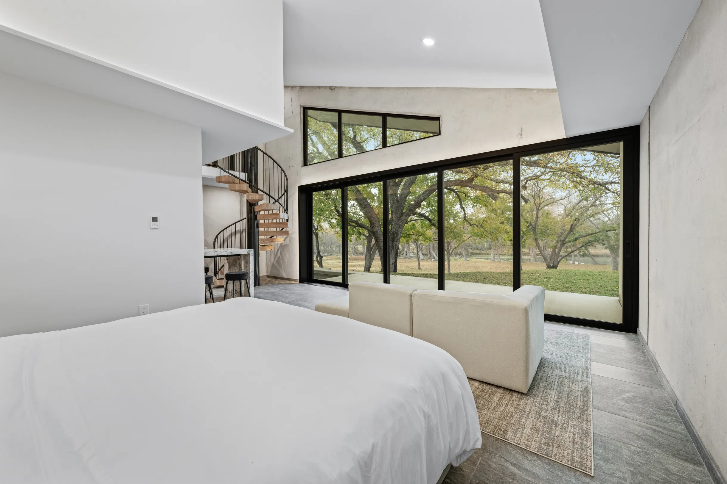 Wander Hunt River #93