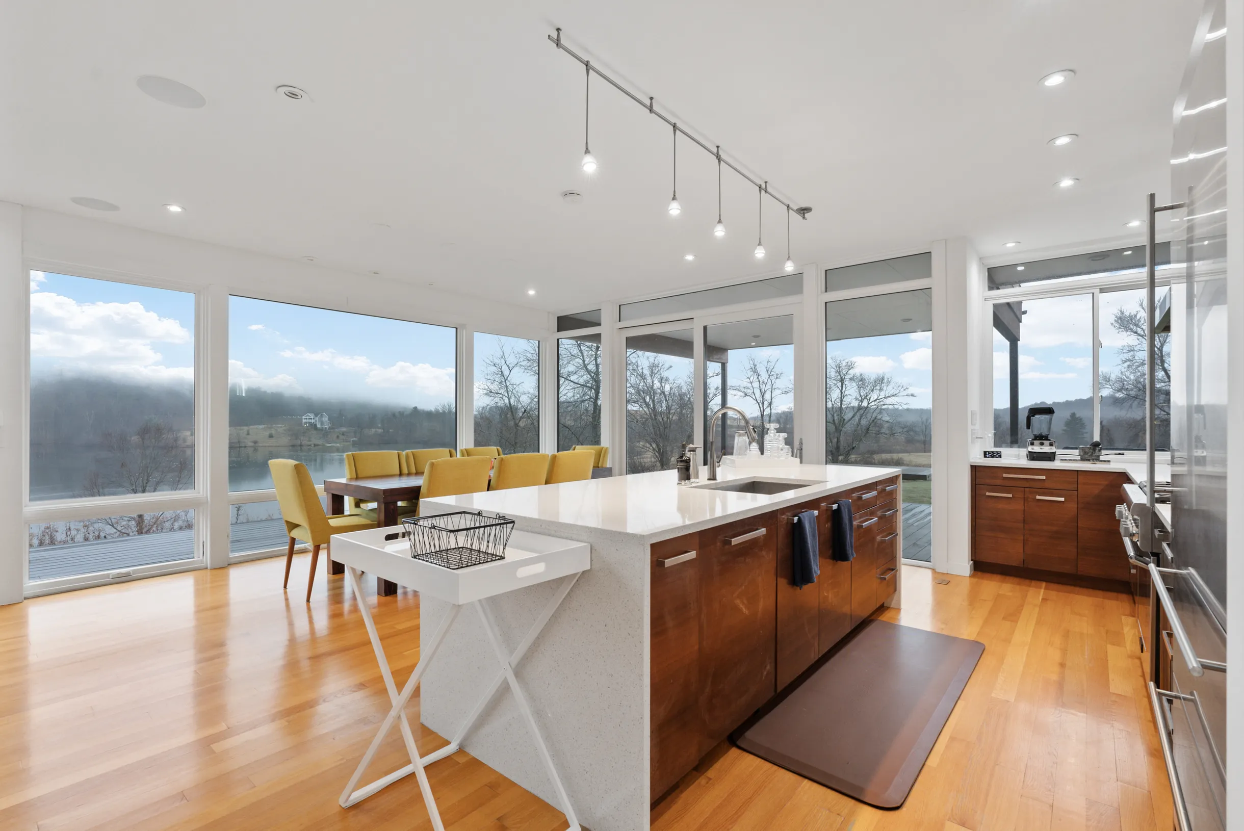 Wander Hillsdale Lakeside #60