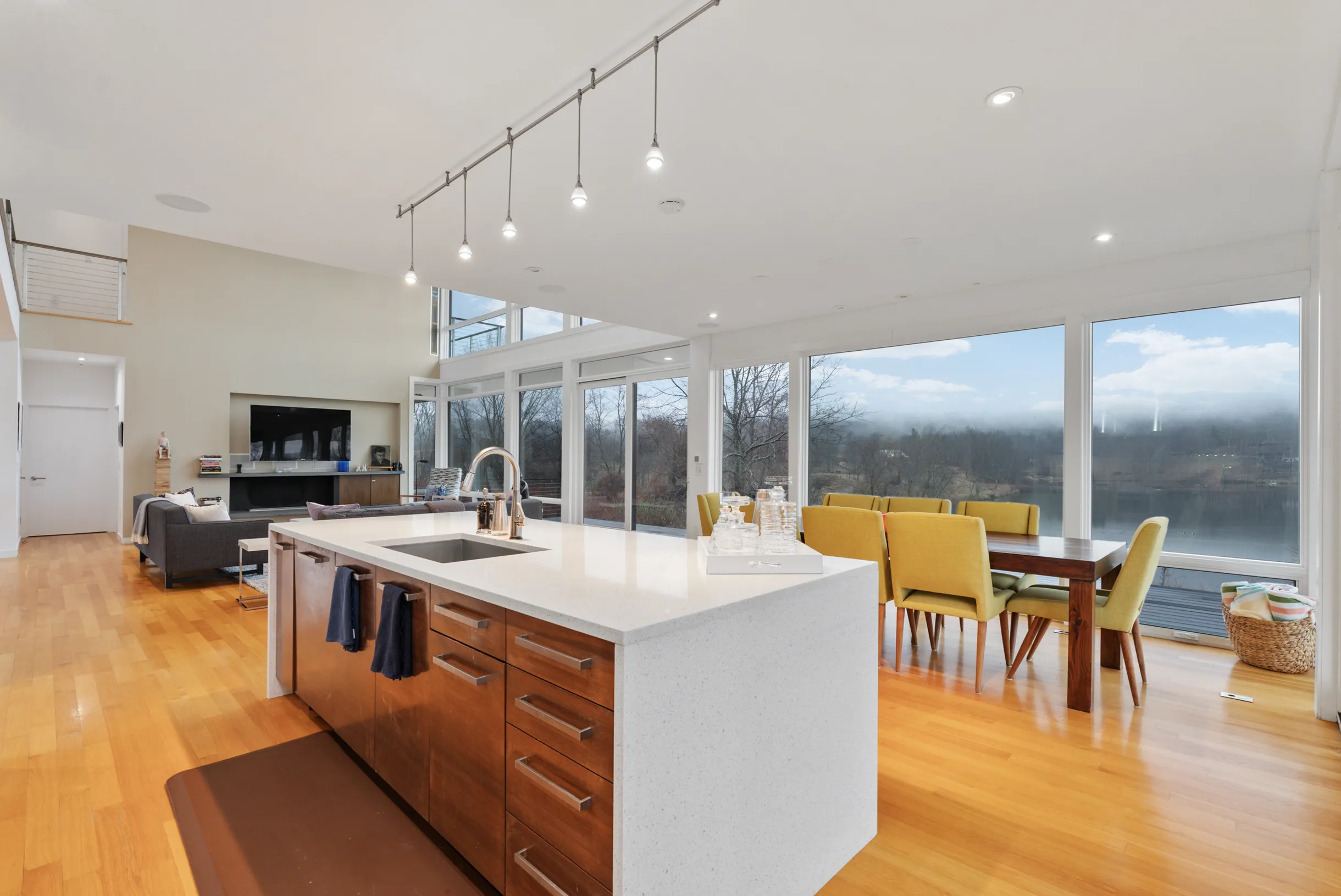 Wander Hillsdale Lakeside #62