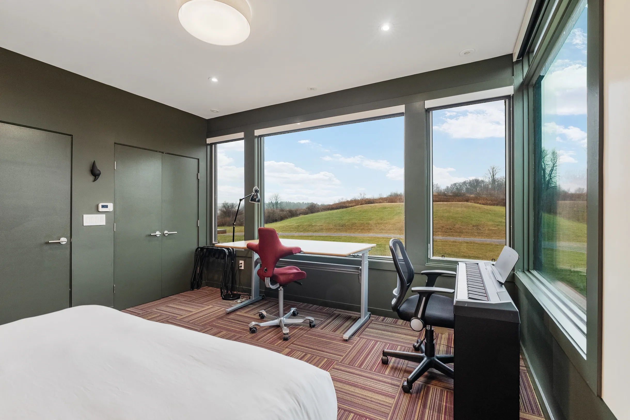 Wander Hillsdale Lakeside #26